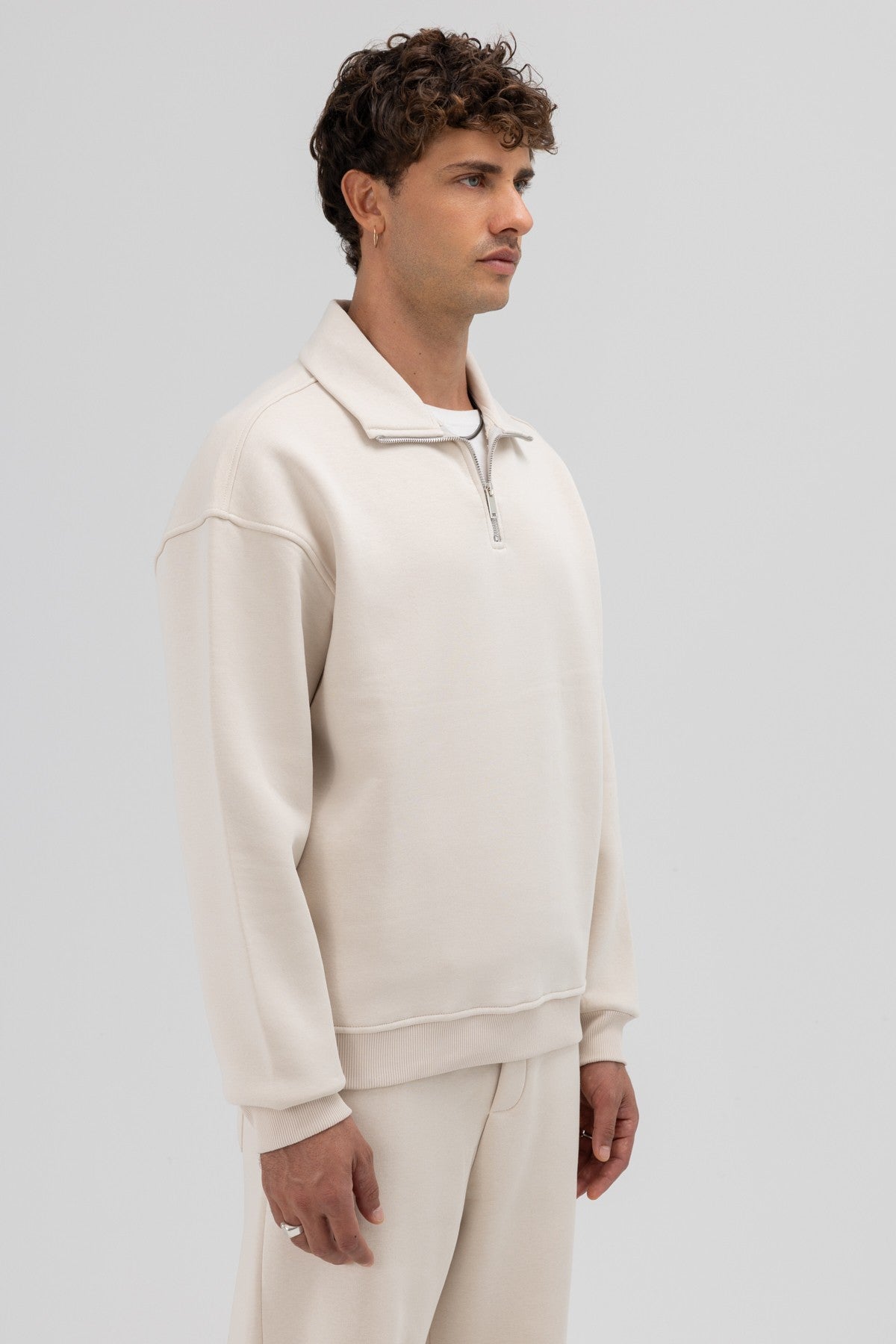 Oversize Fermuarlı Dik Yaka Sweatshirt