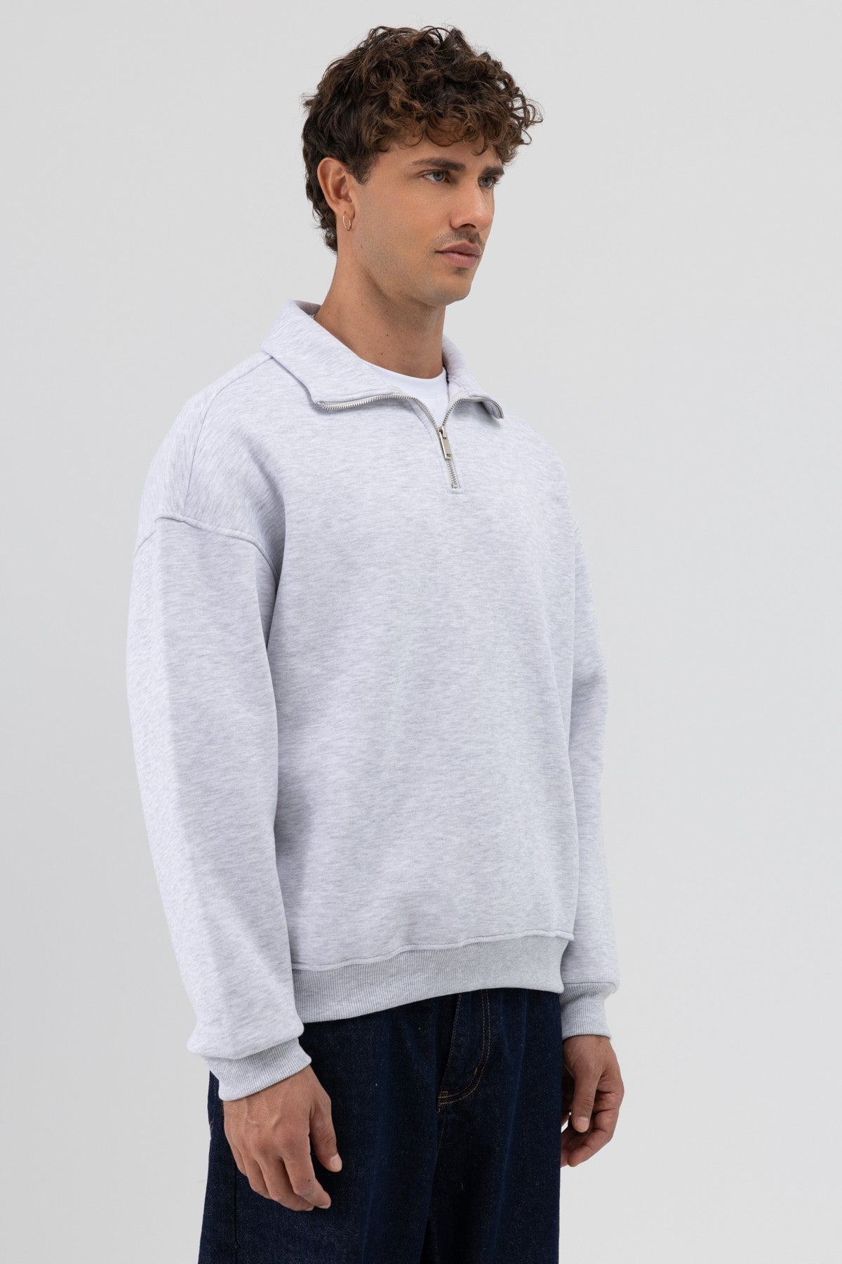 Oversize Fermuarlı Dik Yaka Sweatshirt
