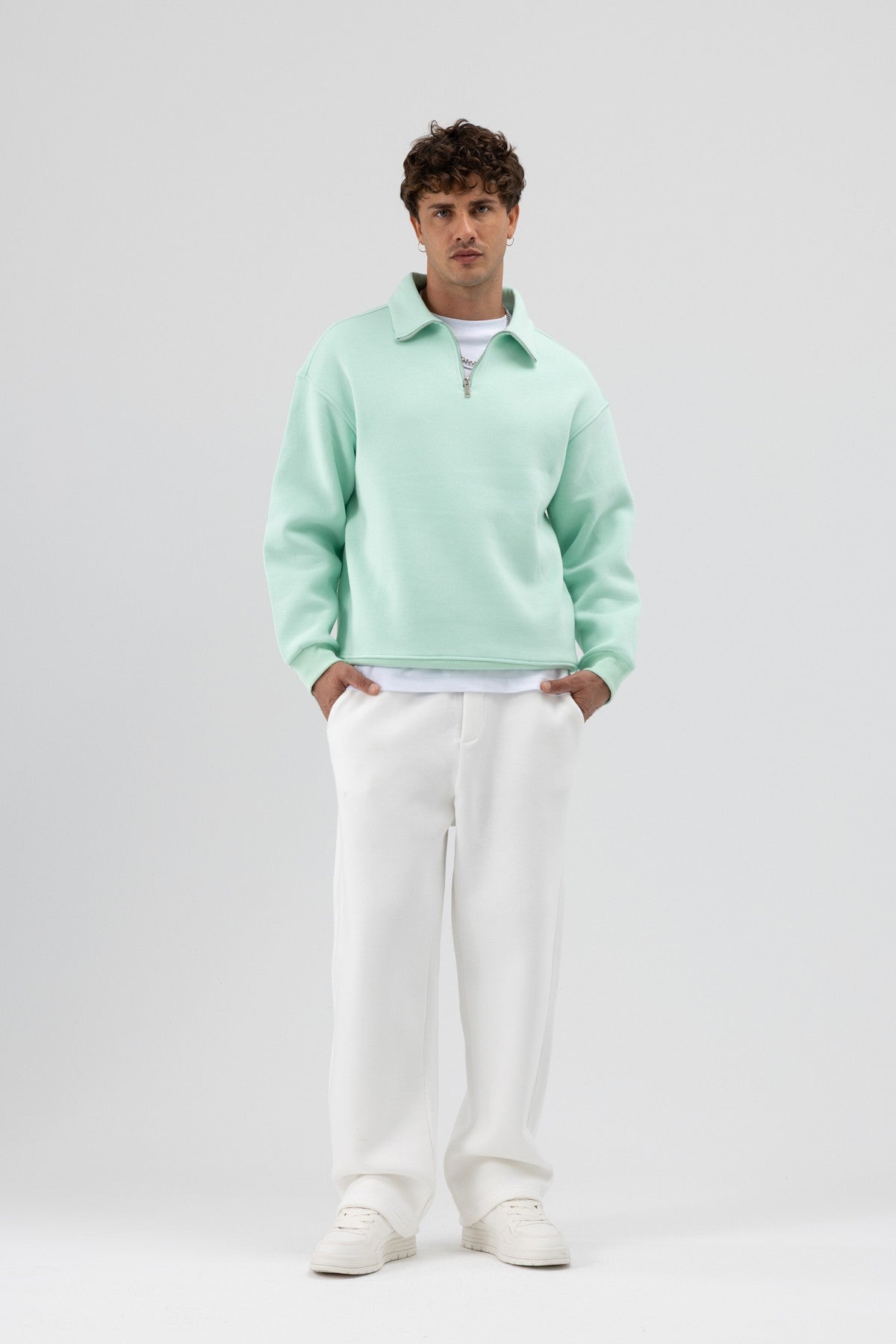 Oversize Fermuarlı Dik Yaka Sweatshirt