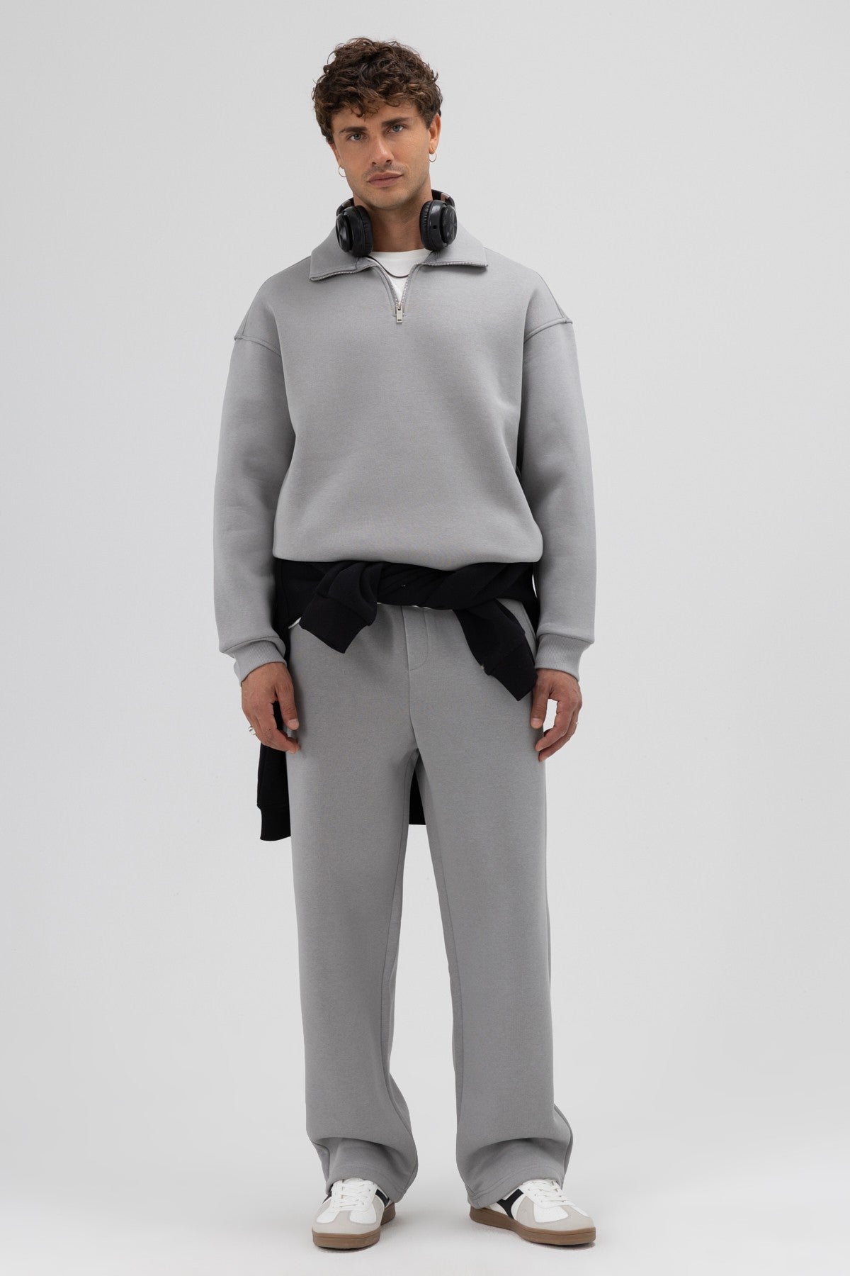 Oversize Fermuarlı Dik Yaka Sweatshirt