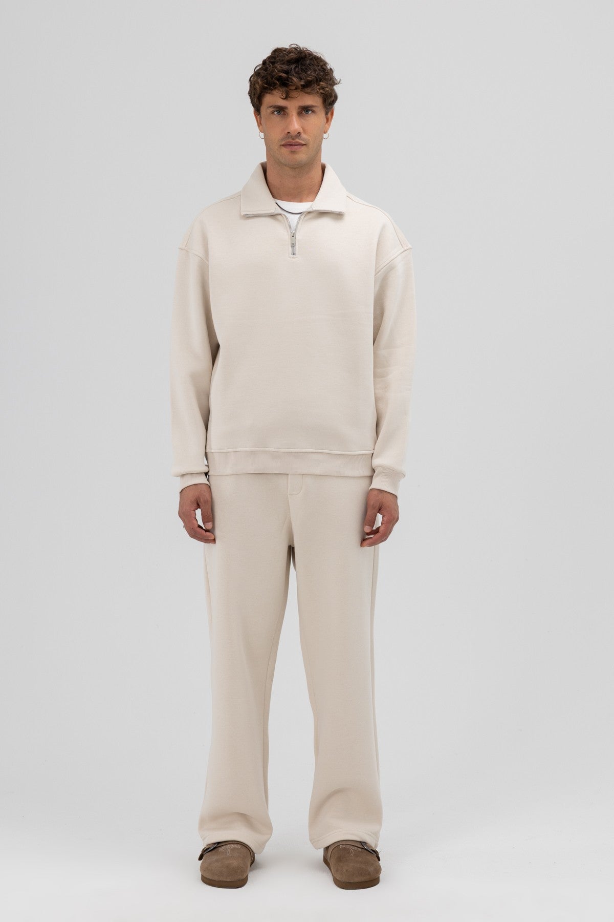 Oversize Fermuarlı Dik Yaka Sweatshirt