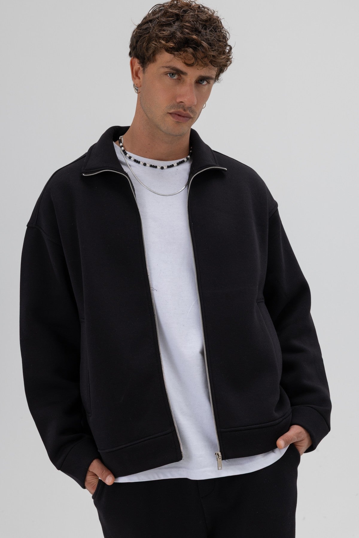 Oversize Önü Fermuarlı Dik Yaka Sweatshirt