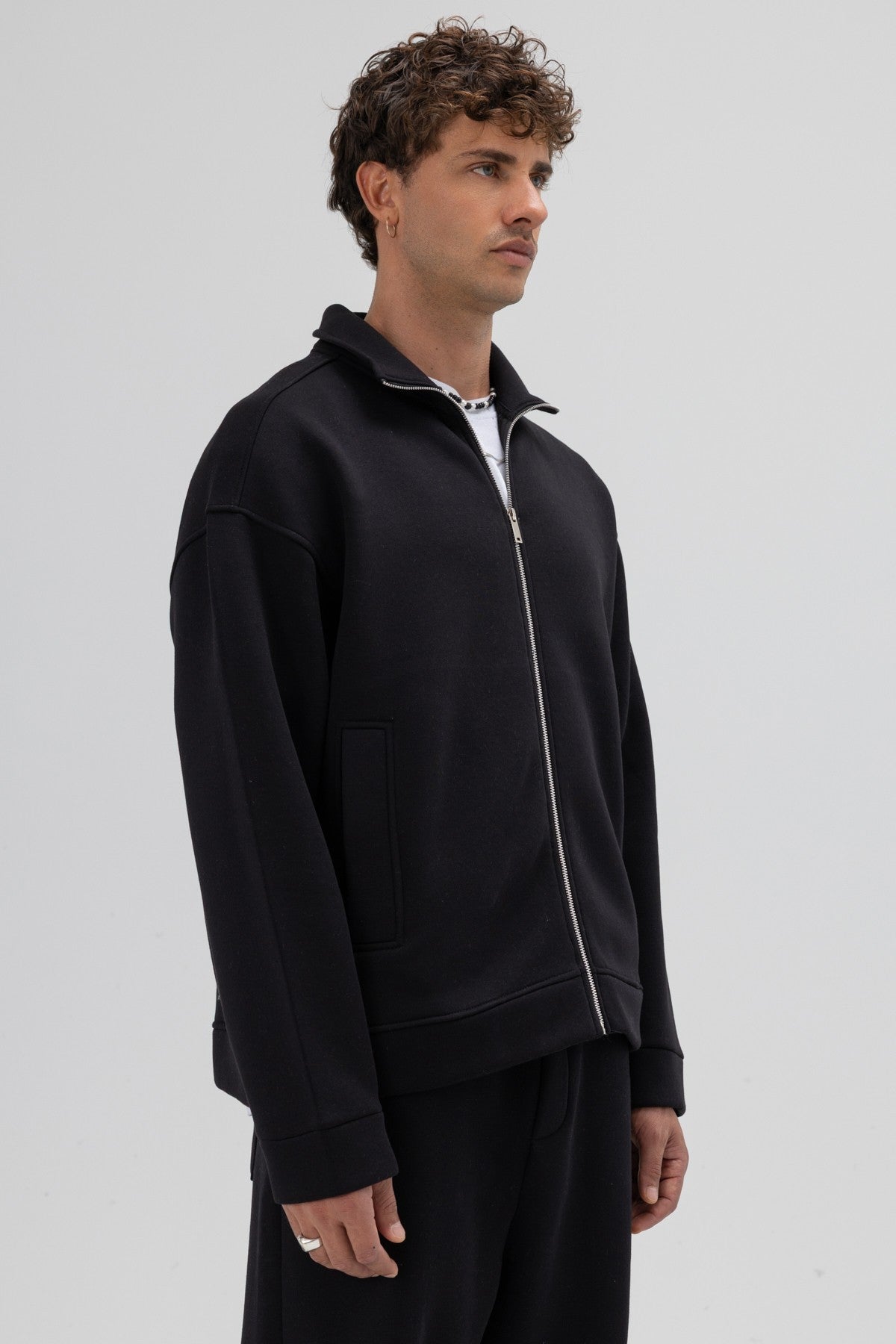 Oversize Önü Fermuarlı Dik Yaka Sweatshirt