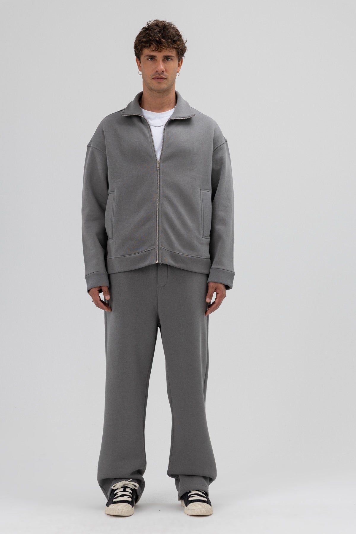 Oversize Önü Fermuarlı Dik Yaka Sweatshirt