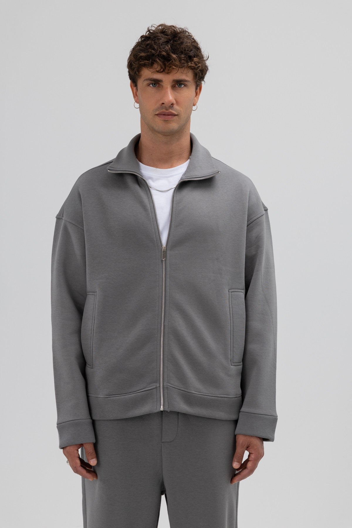 Oversize Önü Fermuarlı Dik Yaka Sweatshirt