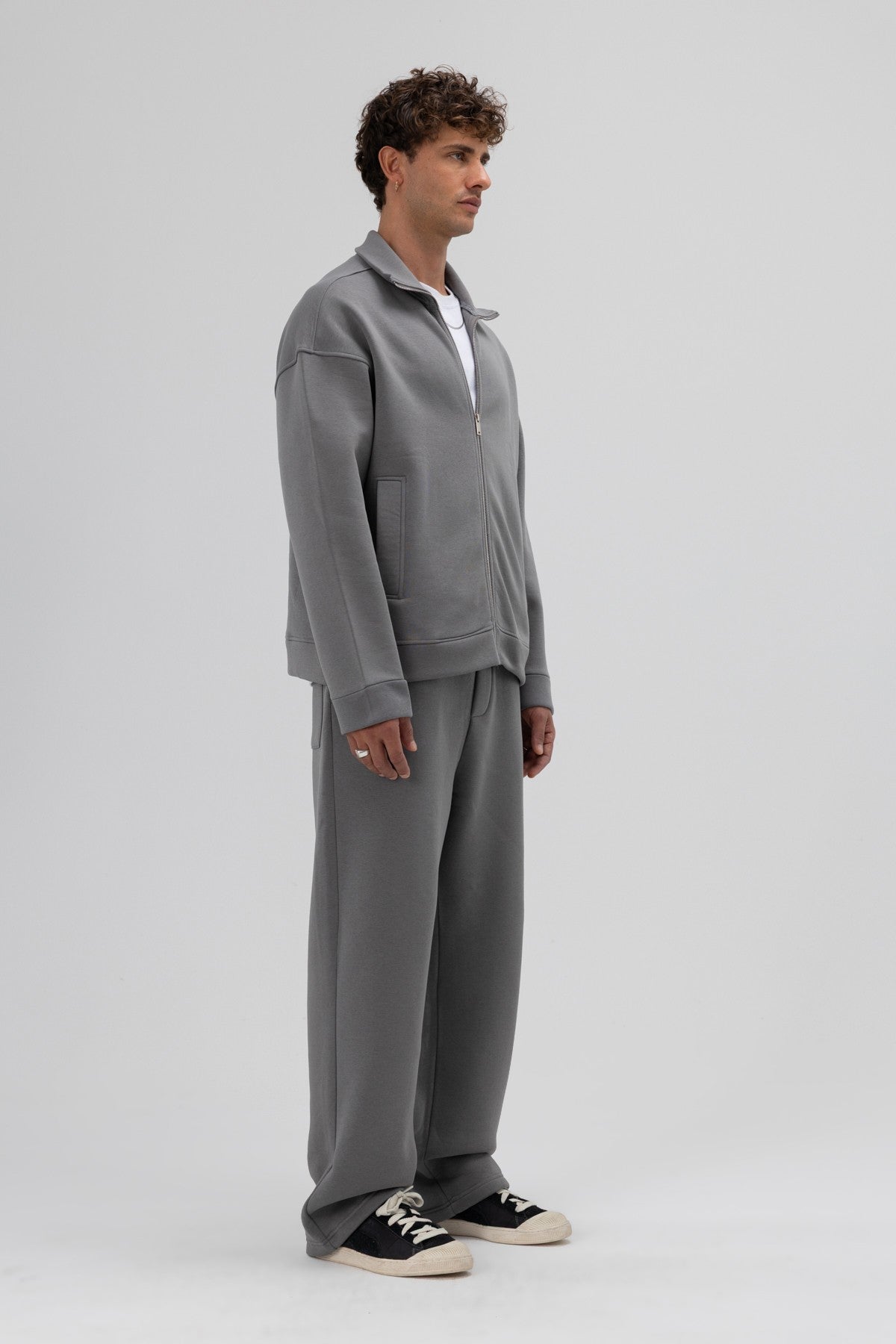 Oversize Önü Fermuarlı Dik Yaka Sweatshirt