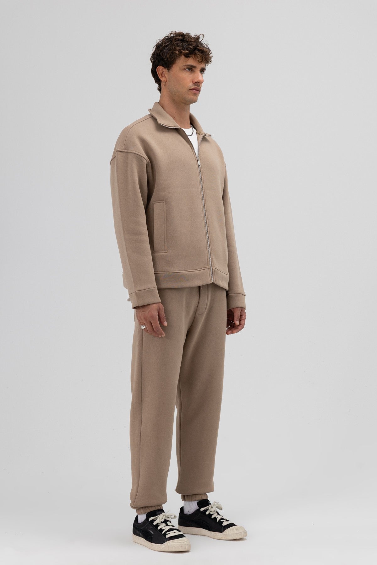 Oversize Önü Fermuarlı Dik Yaka Sweatshirt