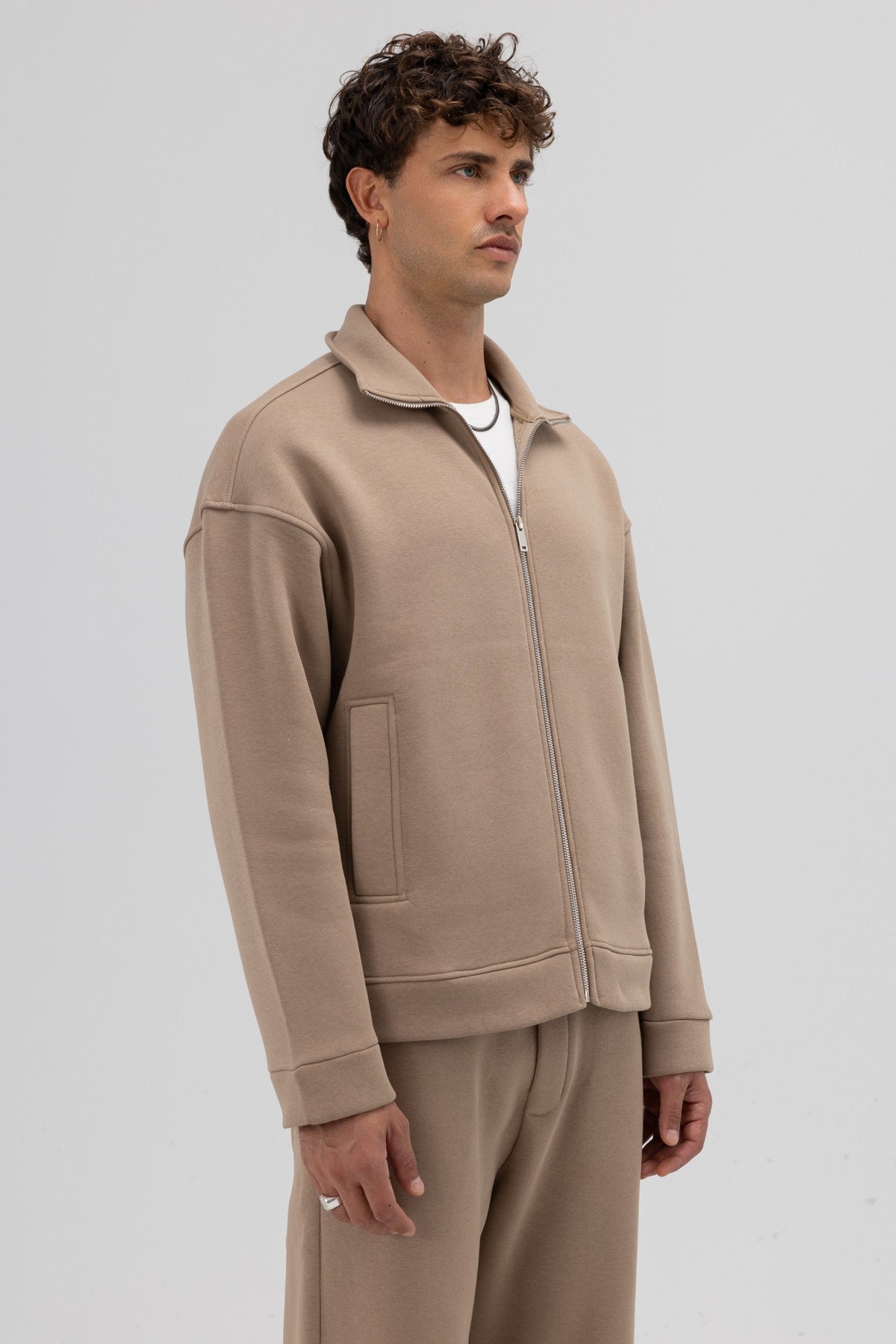 Oversize Önü Fermuarlı Dik Yaka Sweatshirt