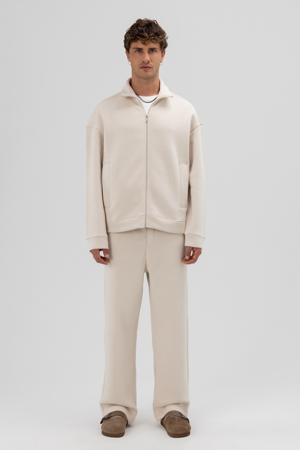 Oversize Önü Fermuarlı Dik Yaka Sweatshirt