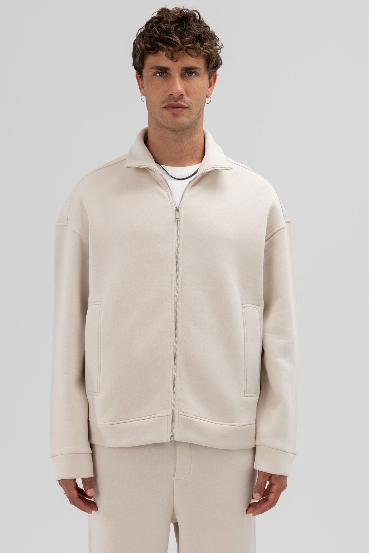 Oversize Önü Fermuarlı Dik Yaka Sweatshirt