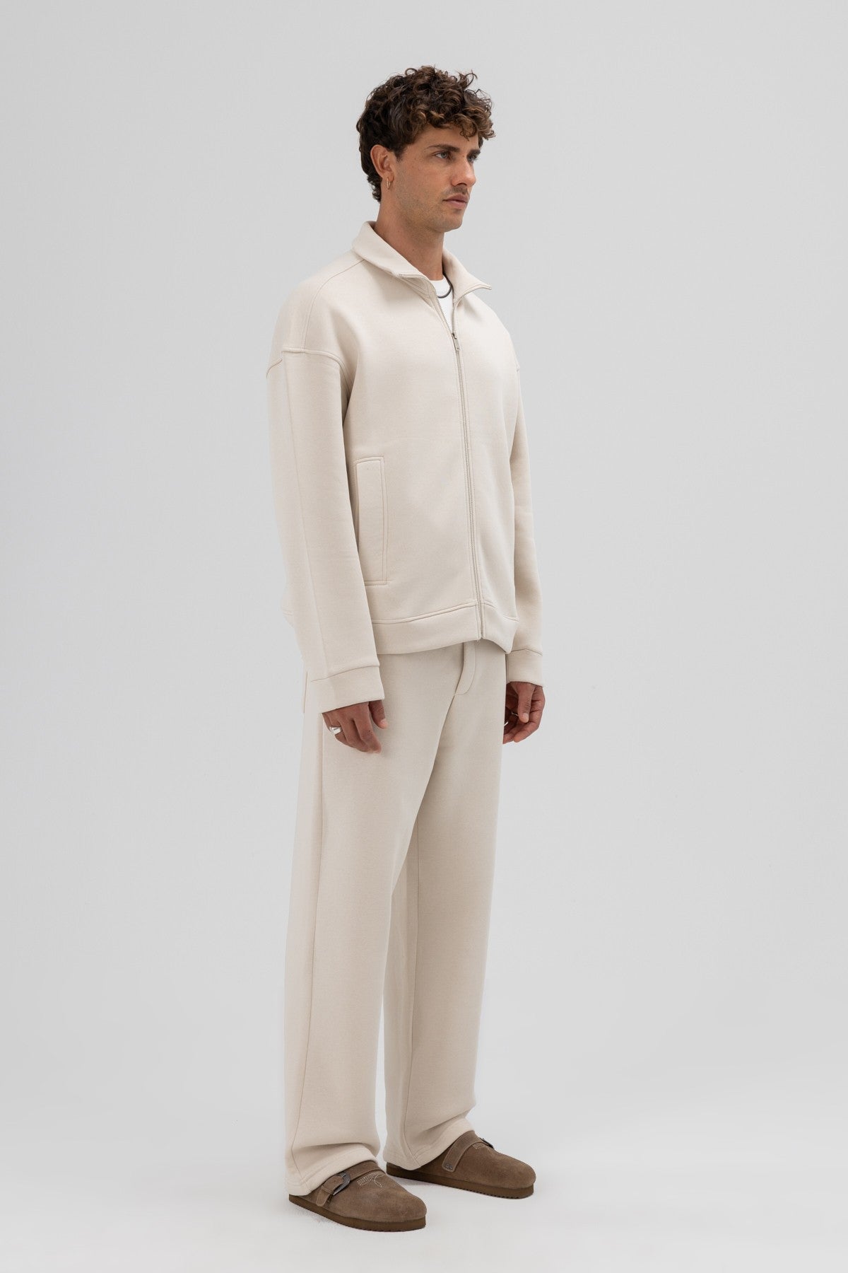 Oversize Önü Fermuarlı Dik Yaka Sweatshirt