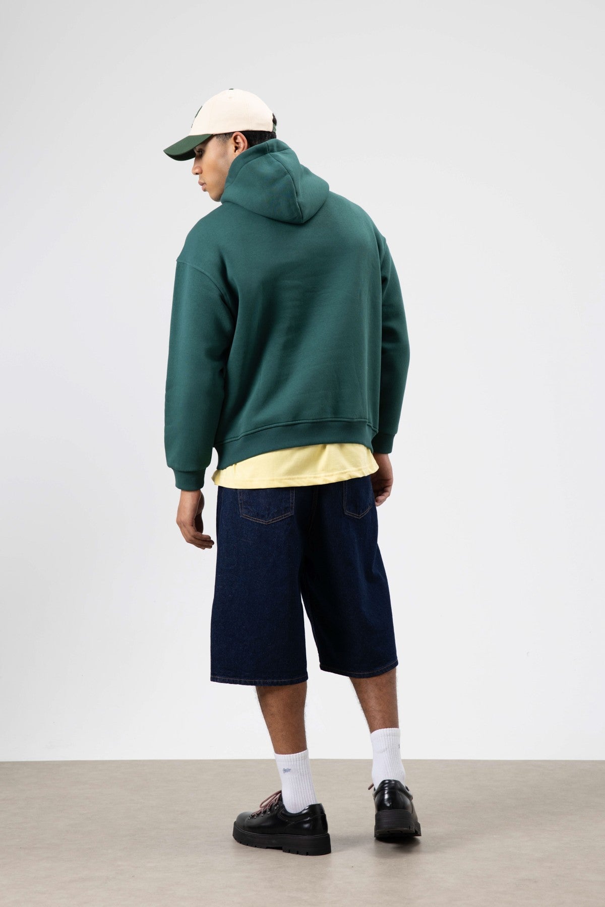 Oversize Fular Detaylı Kapüşonlu Sweatshirt
