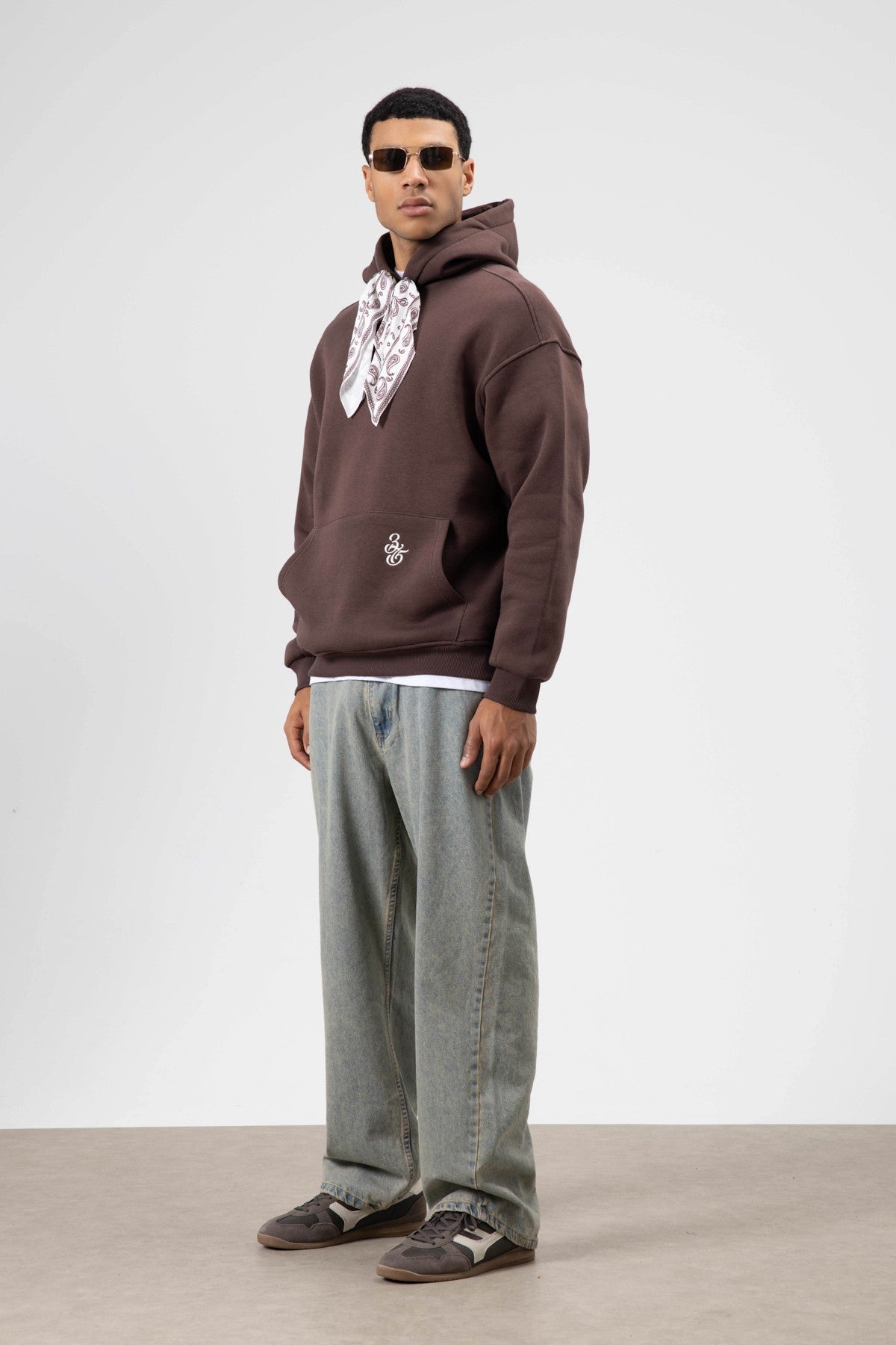 Oversize Fular Detaylı Kapüşonlu Sweatshirt