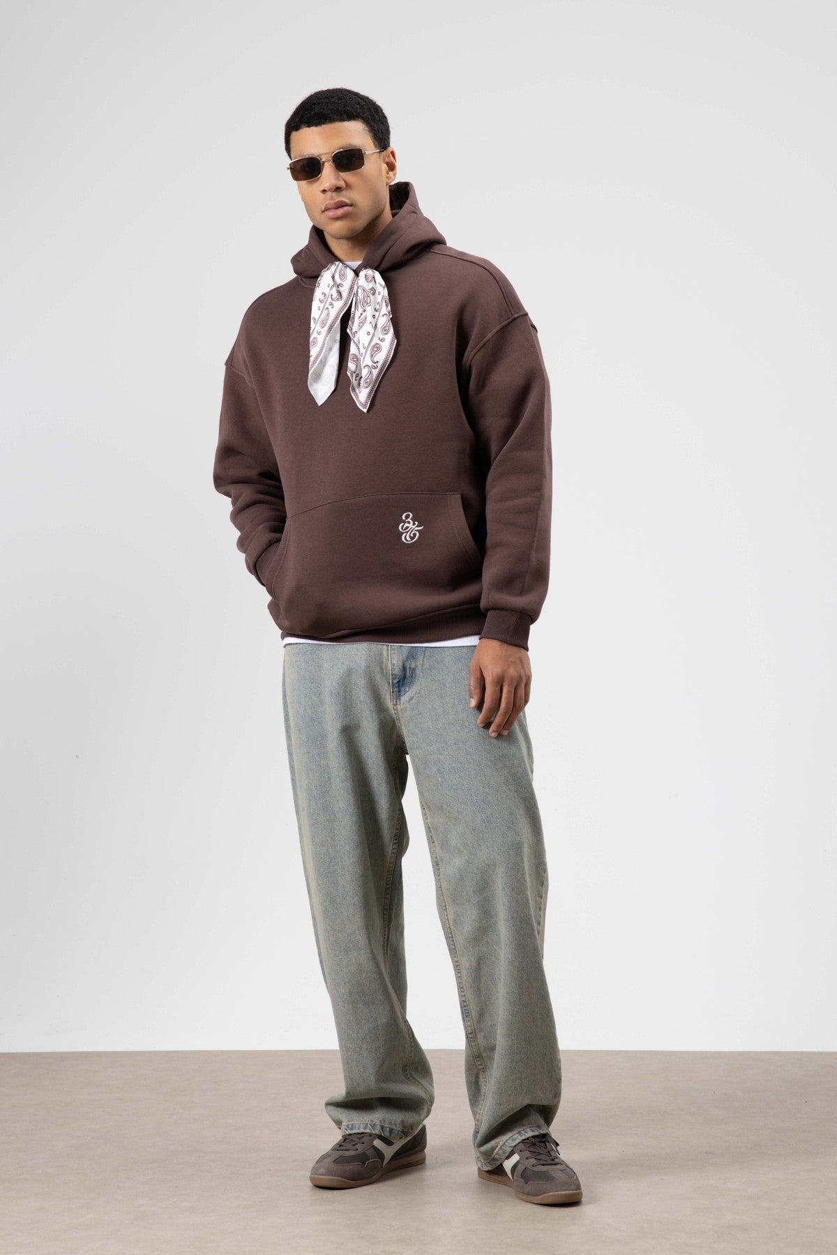 Oversize Fular Detaylı Kapüşonlu Sweatshirt