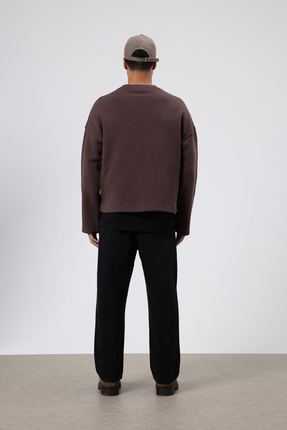 Boxy Fit Basic Sweatshirt
