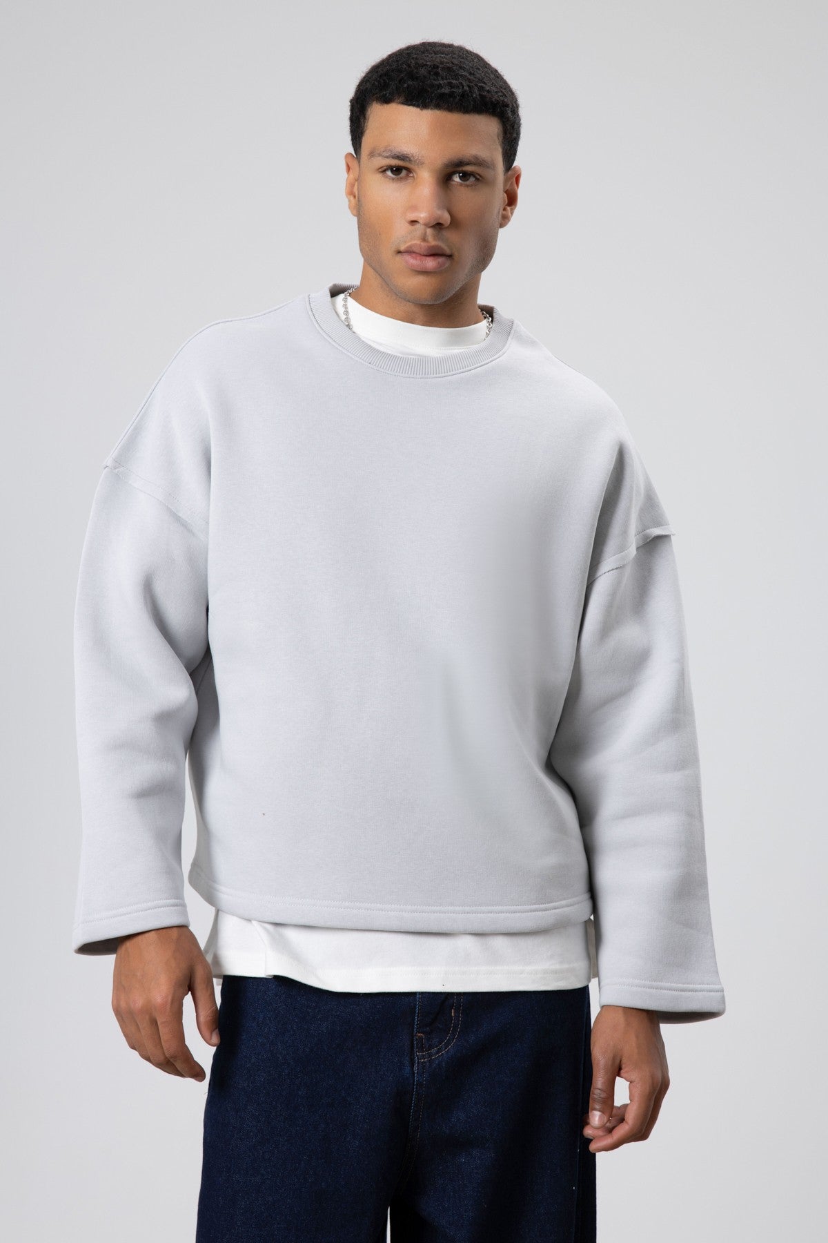 Boxy Fit Basic Sweatshirt