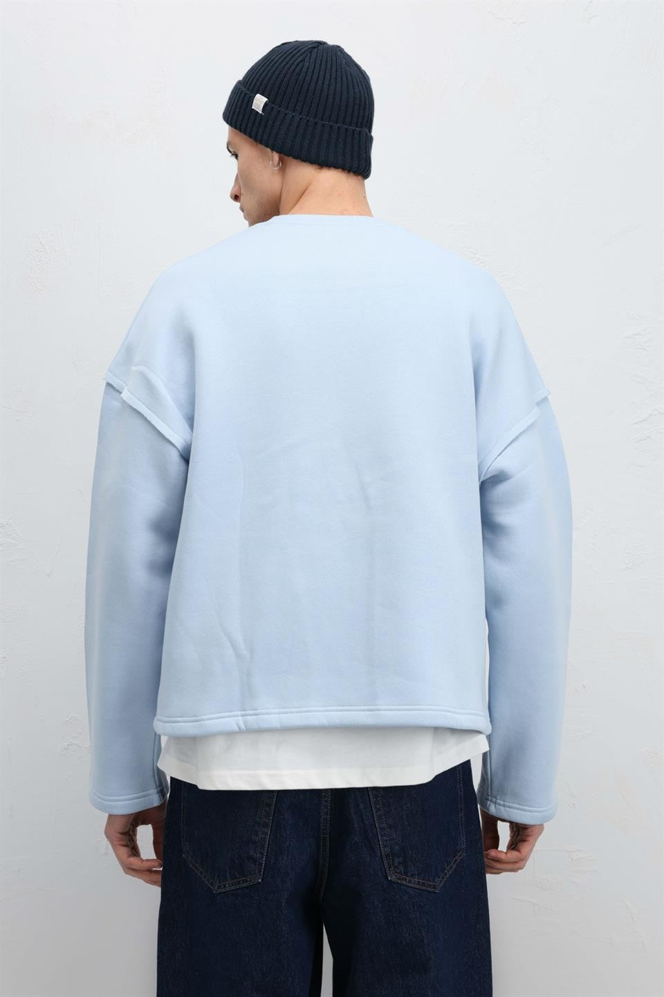 Boxy Fit Basic Sweatshirt