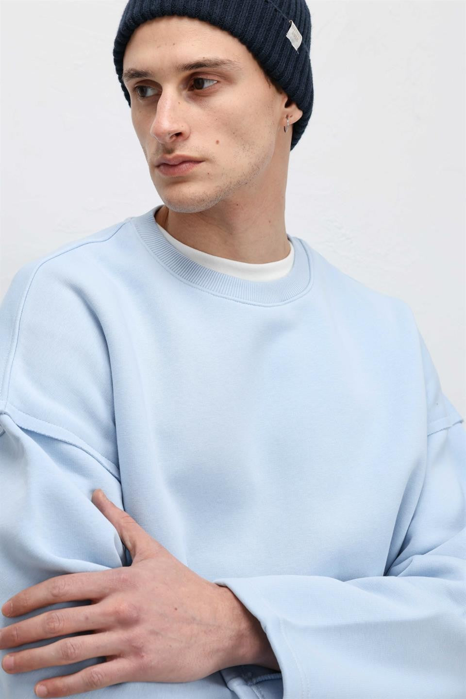 Boxy Fit Basic Sweatshirt
