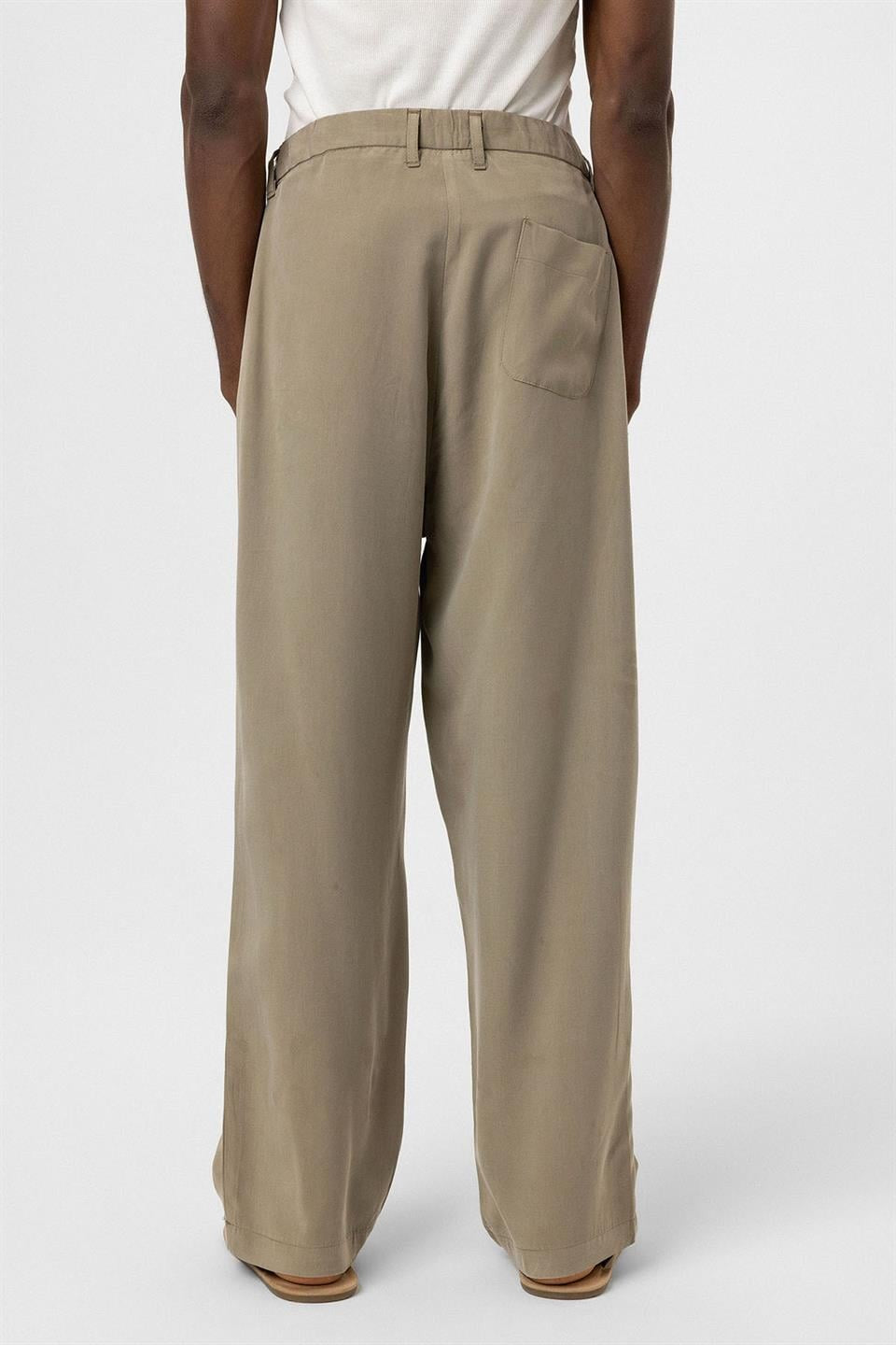 Relaxed Fit Kumaş Pantolon