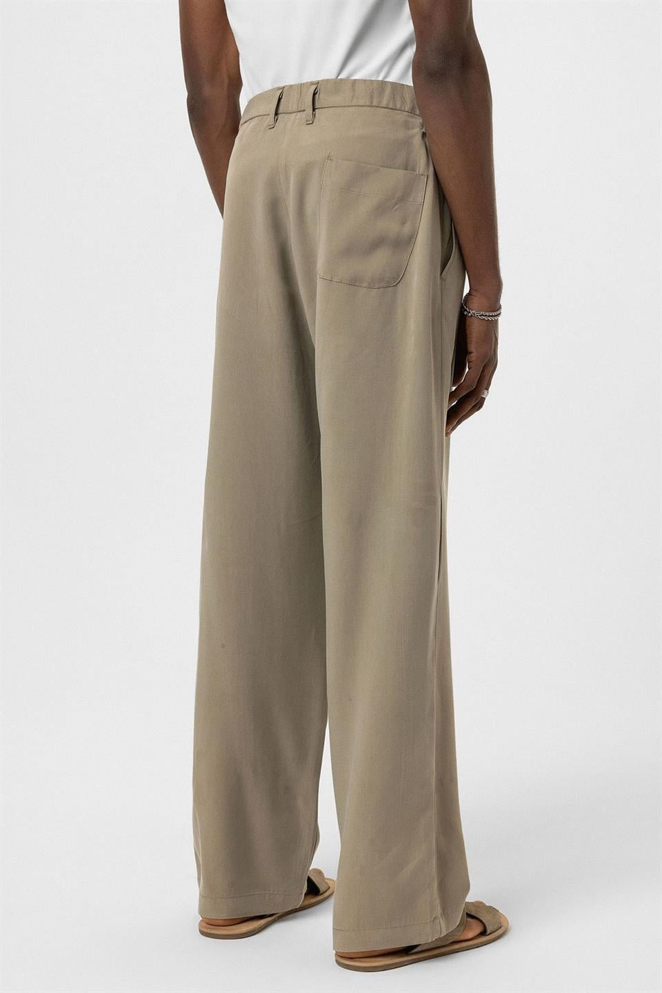 Relaxed Fit Kumaş Pantolon