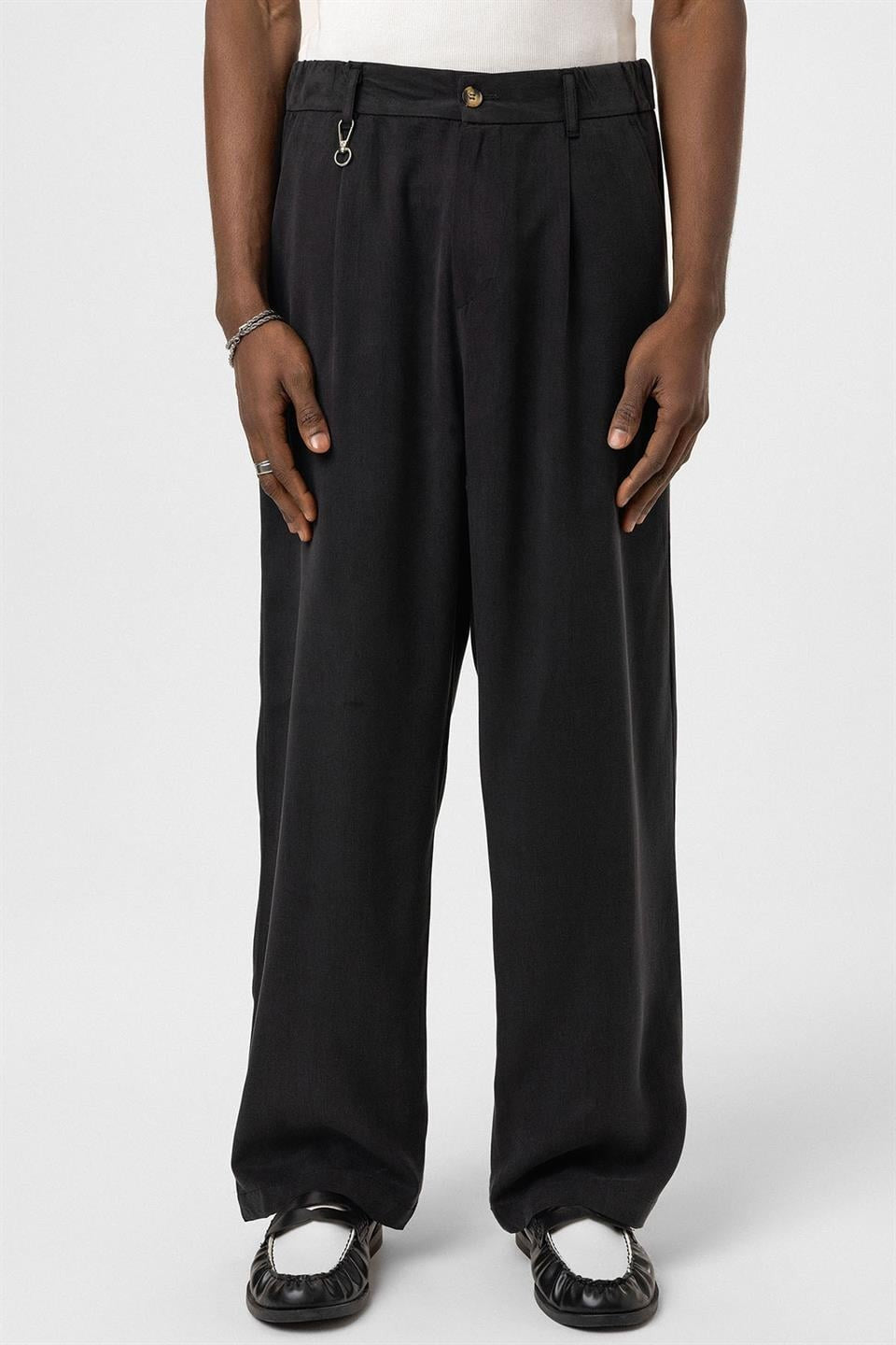 Relaxed Fit Kumaş Pantolon