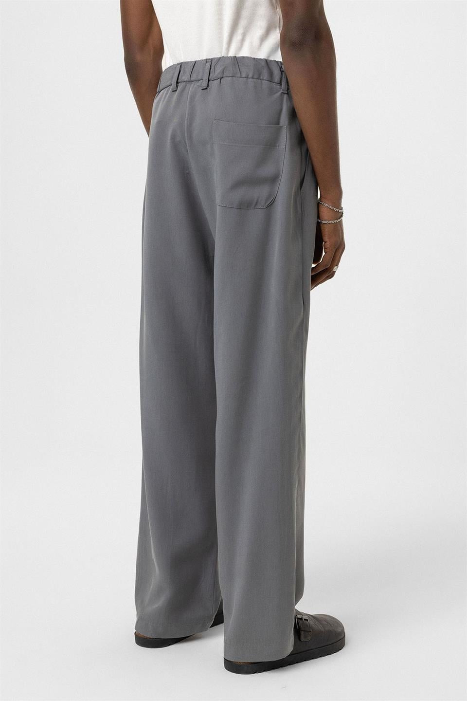 Relaxed Fit Kumaş Pantolon