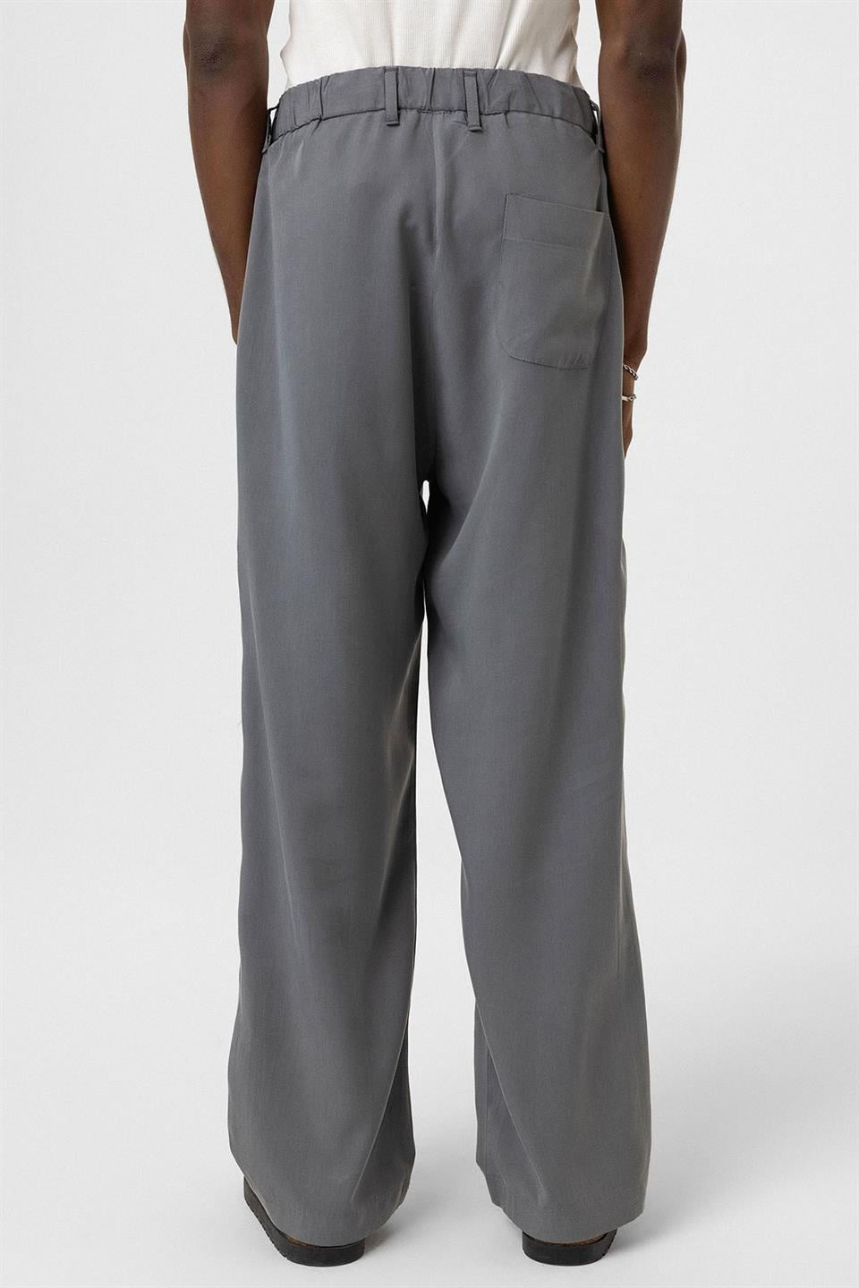 Relaxed Fit Kumaş Pantolon