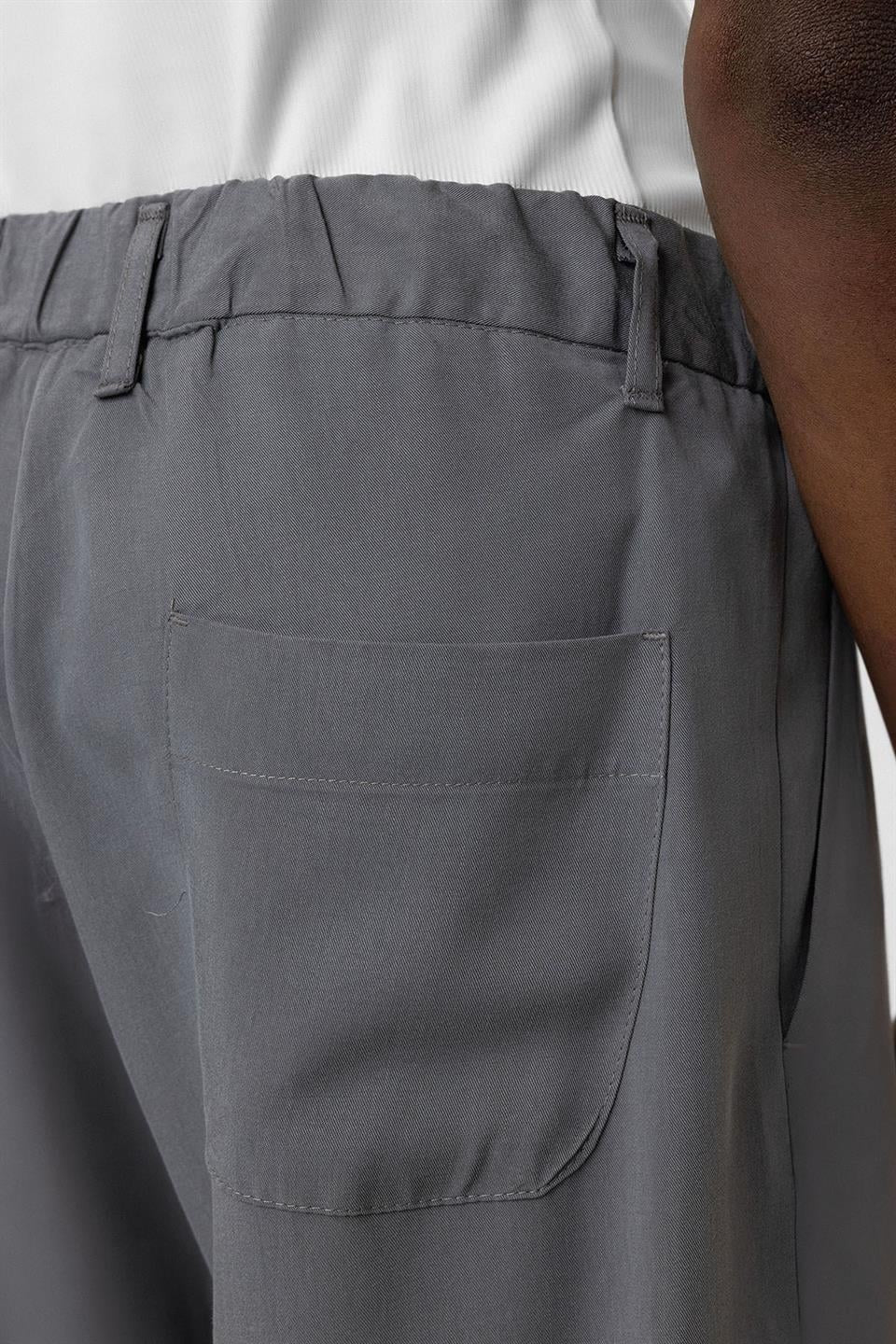Relaxed Fit Kumaş Pantolon