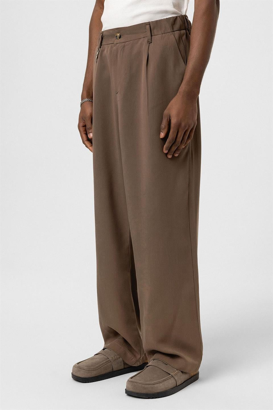 Relaxed Fit Kumaş Pantolon