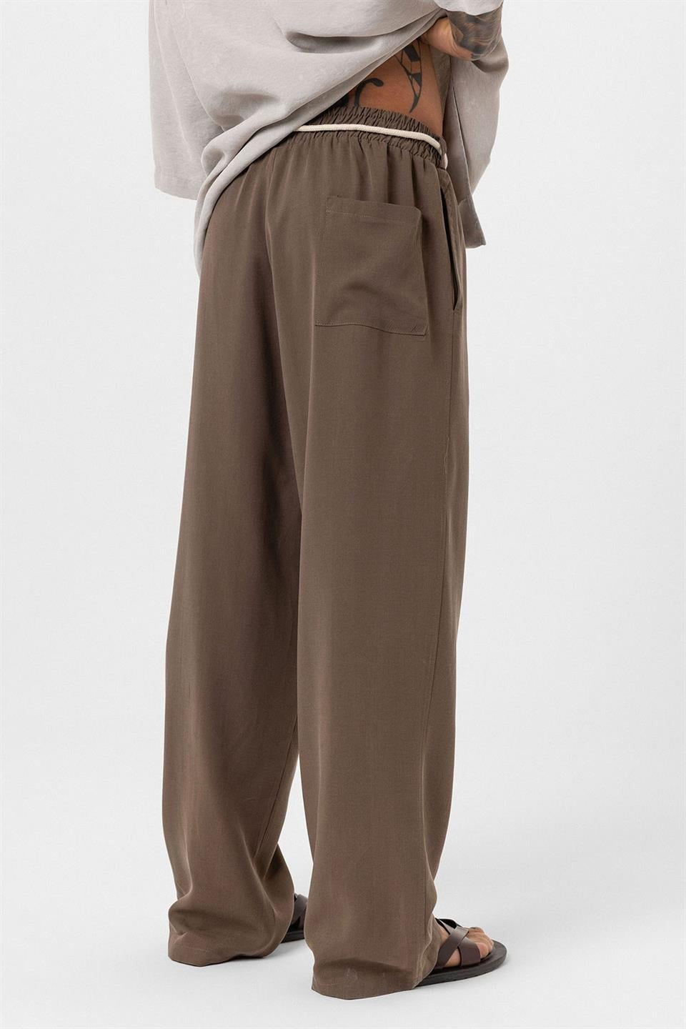 Kemer Detaylı Baggy Lyocell Pantolon