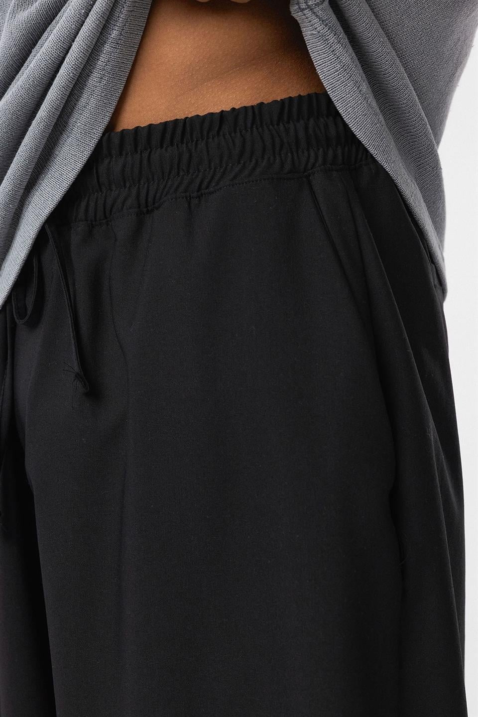 Bel Lastikli Baggy Pantolon