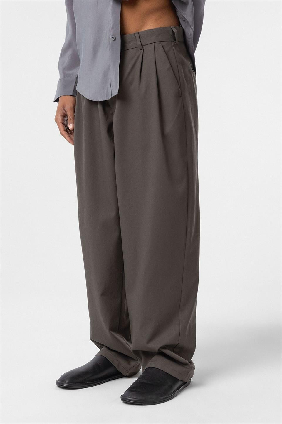 Baggy Fit Pileli Kumaş Pantolon