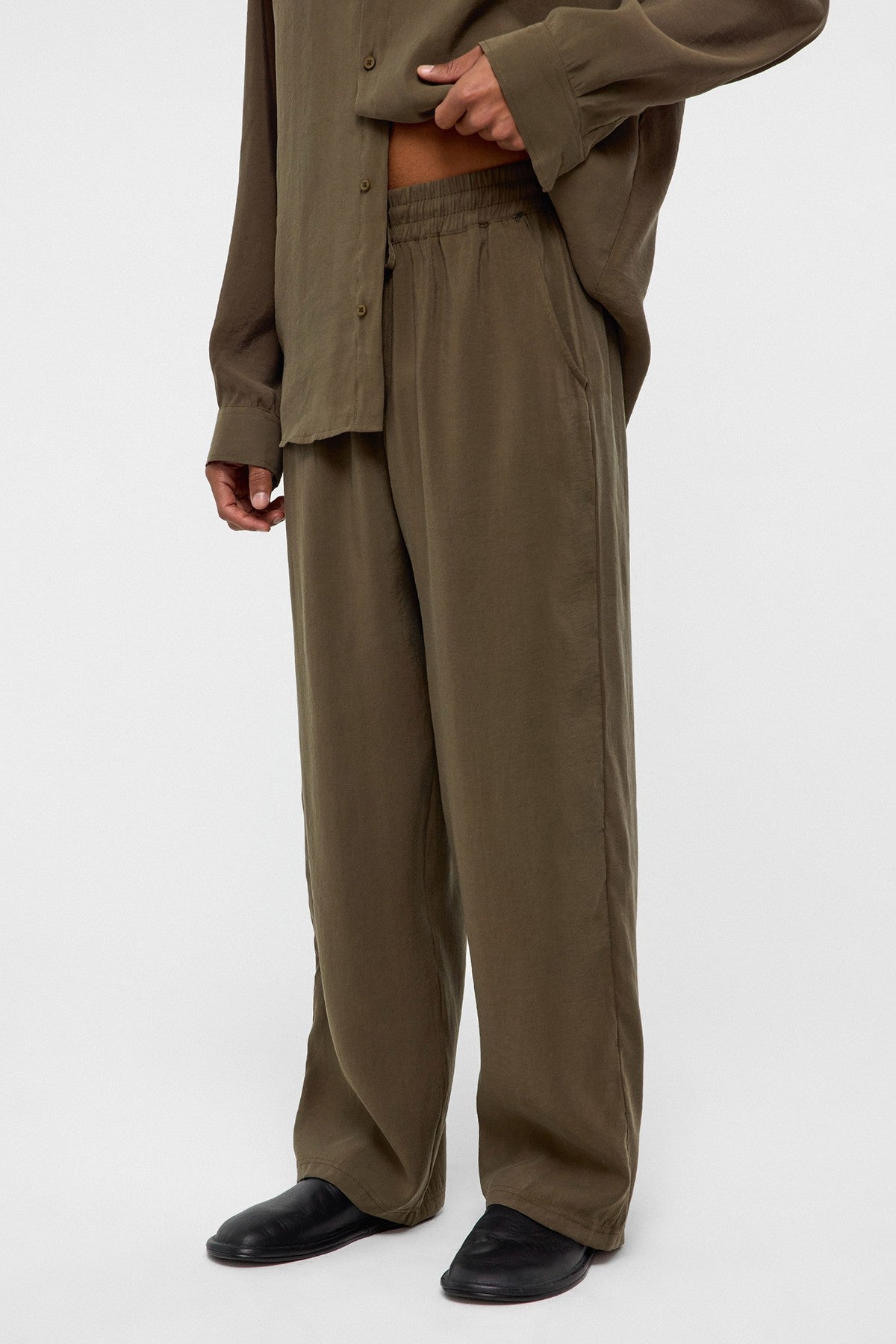 Baggy Fit Modal Kumaş Pantolon