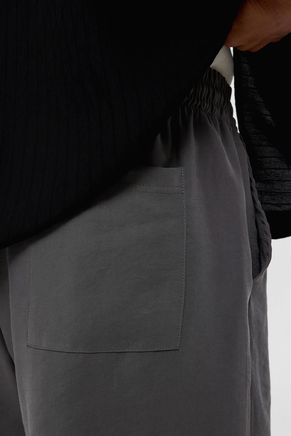 Oversize Modal Kumaş Bermuda Şort
