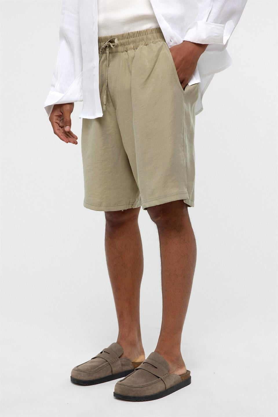 Oversize Modal Kumaş Bermuda Şort