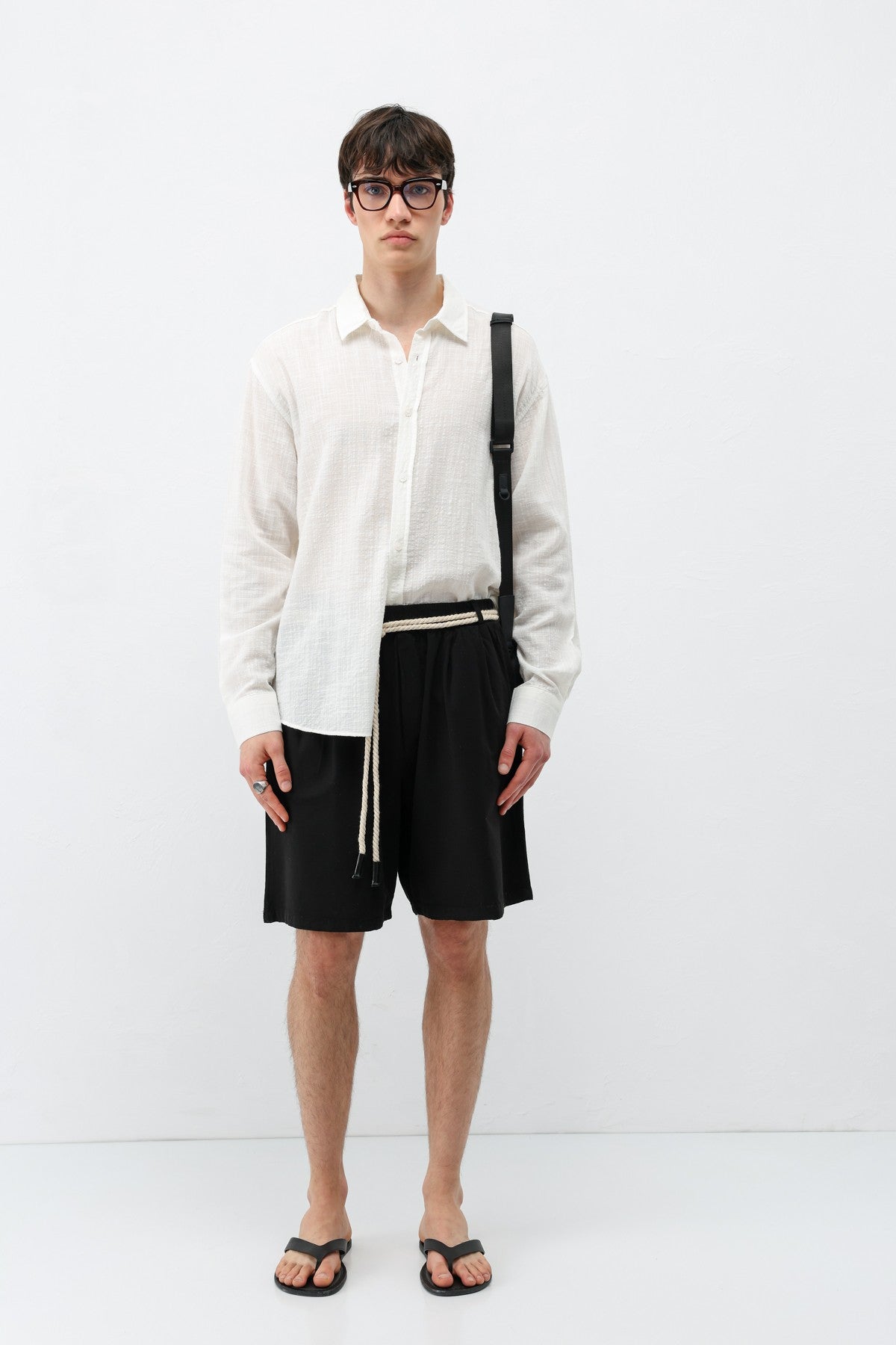 Kemerli Oversize Keten Şort