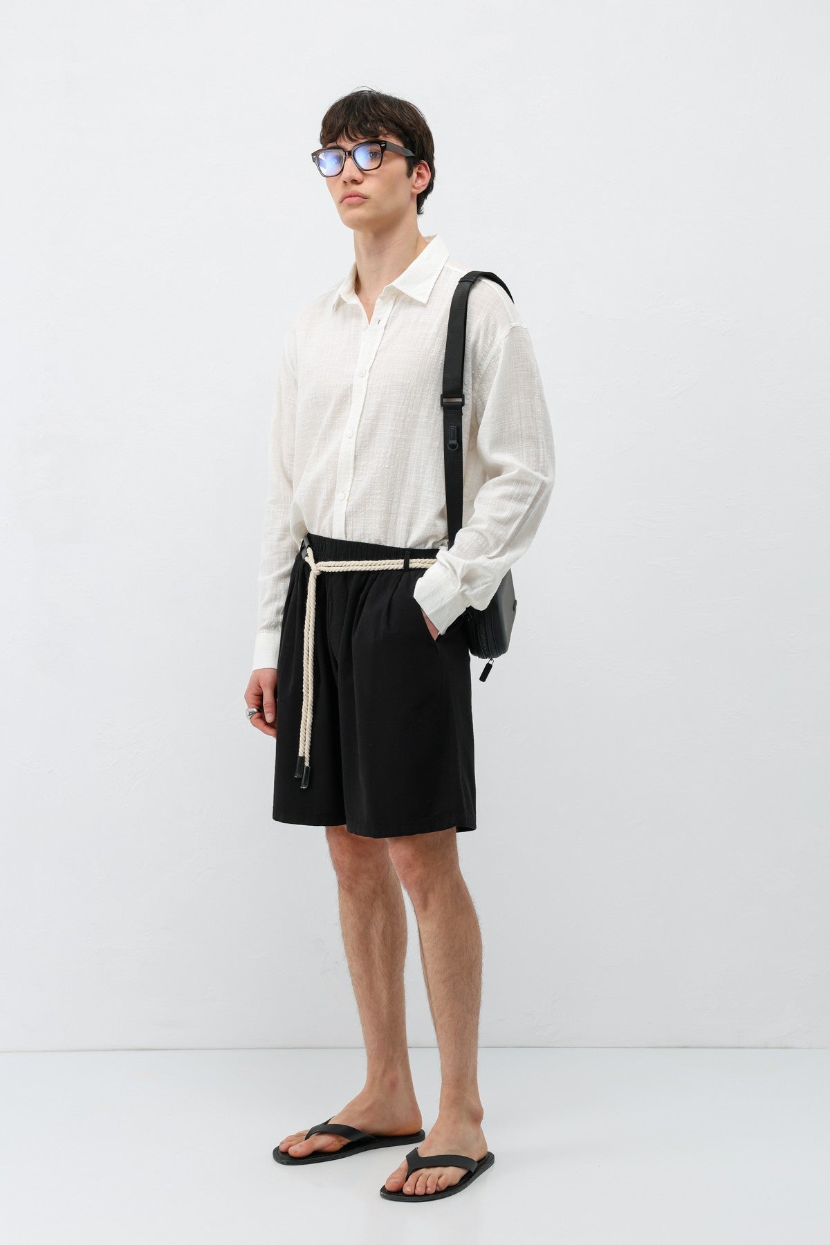 Kemerli Oversize Keten Şort