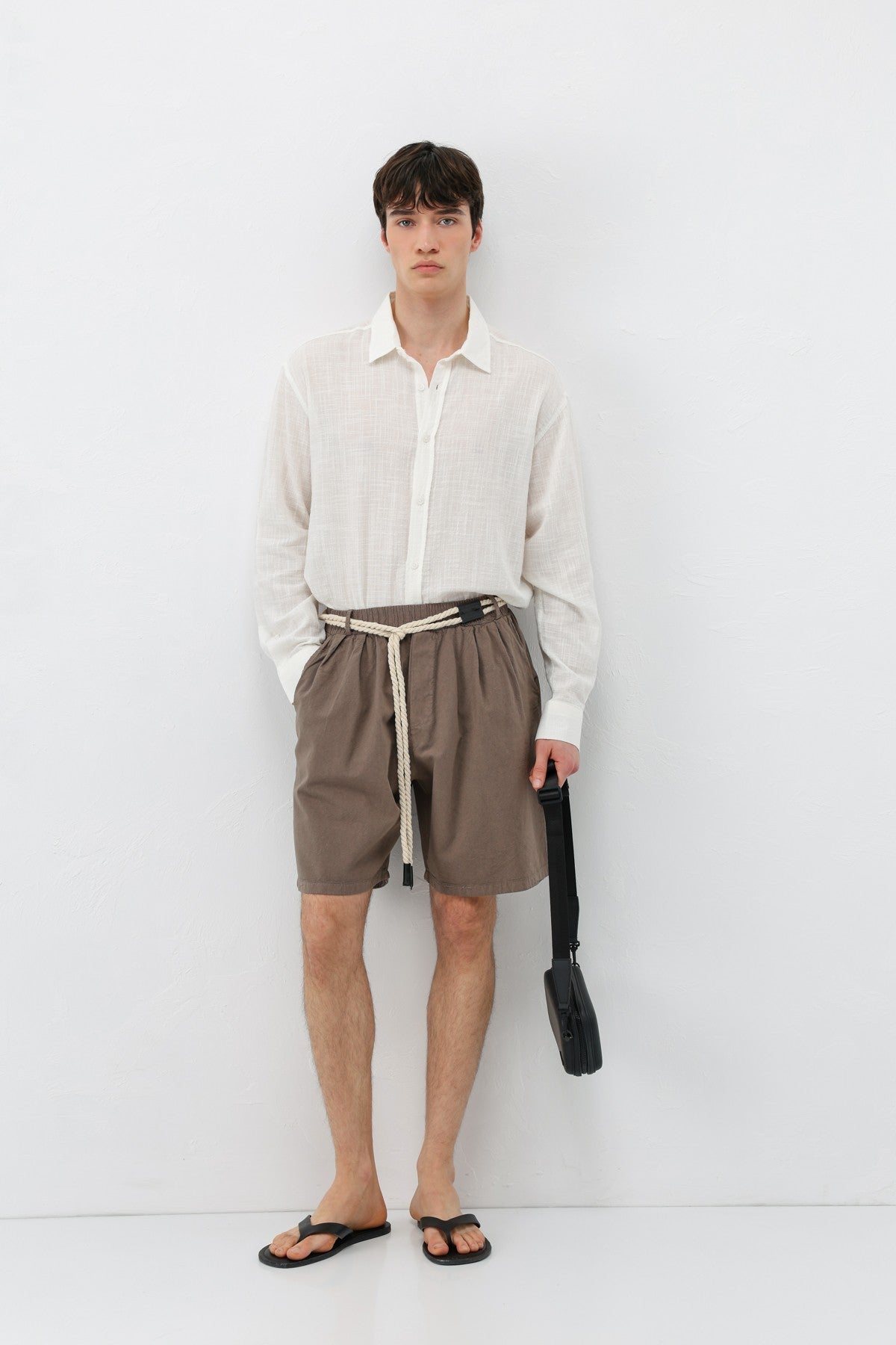 Kemerli Oversize Keten Şort