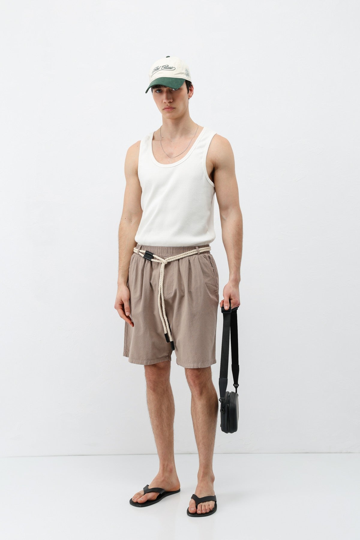 Kemerli Oversize Keten Şort