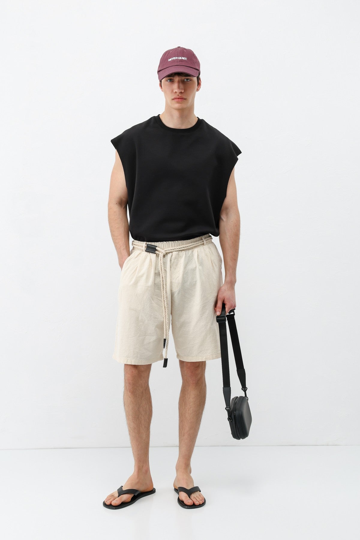 Kemerli Oversize Keten Şort
