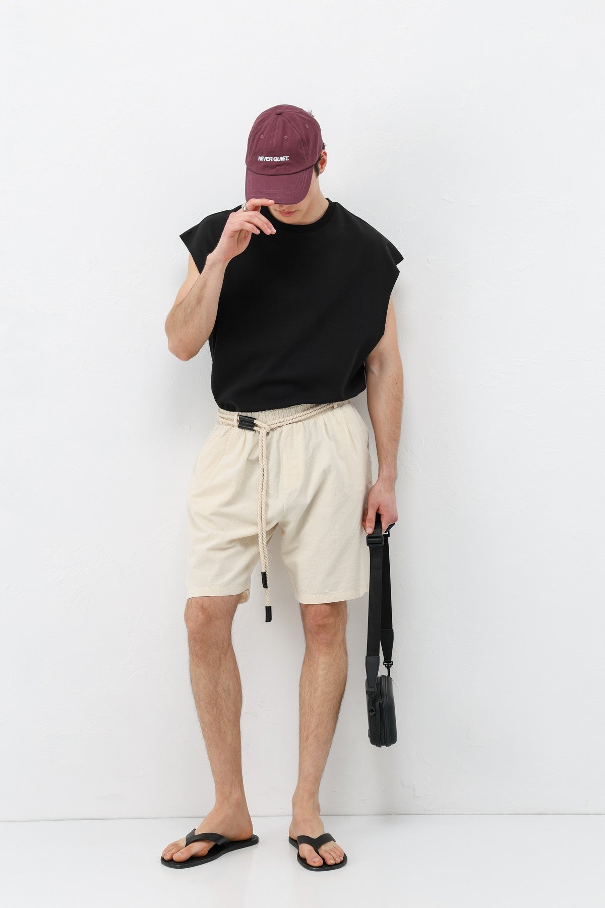 Kemerli Oversize Keten Şort
