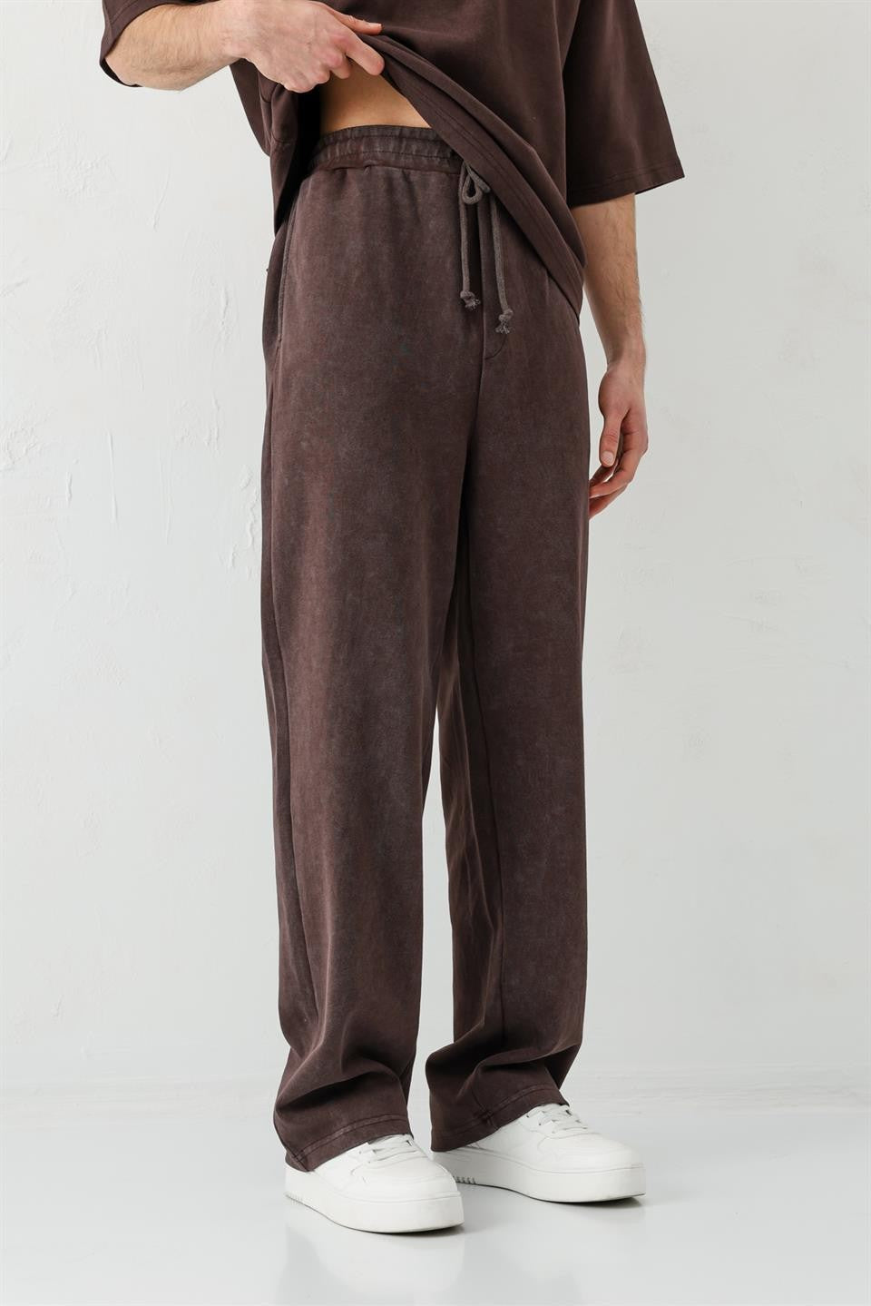 Baggy Fit Yıkamalı Eşofman Alt
