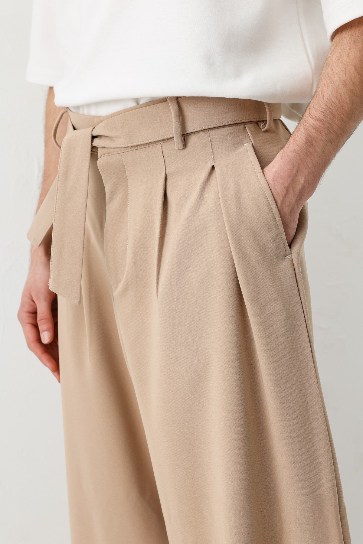 Barrel Fit Tailored Fit Kemerli Pantolon
