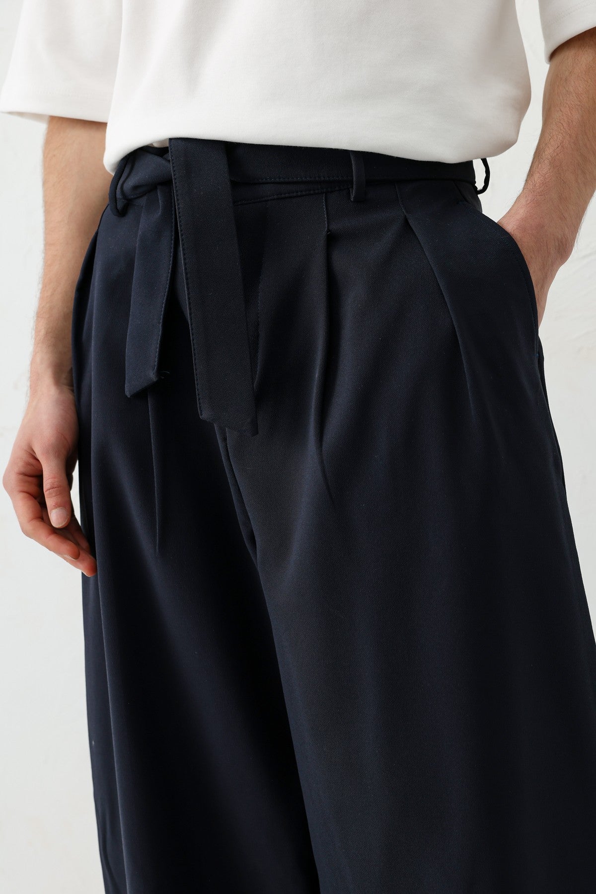 Barrel Fit Tailored Fit Kemerli Pantolon