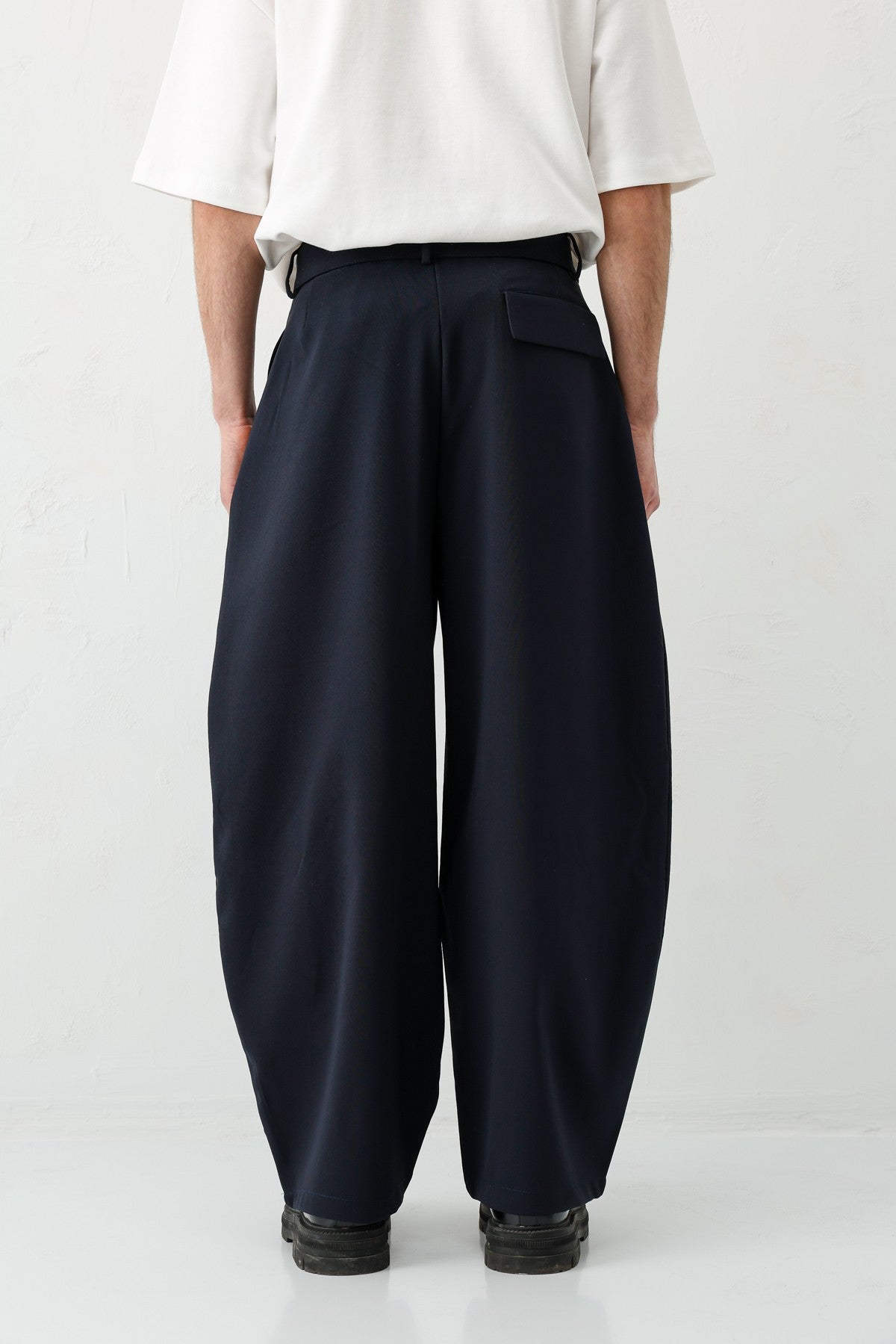 Barrel Fit Tailored Fit Kemerli Pantolon