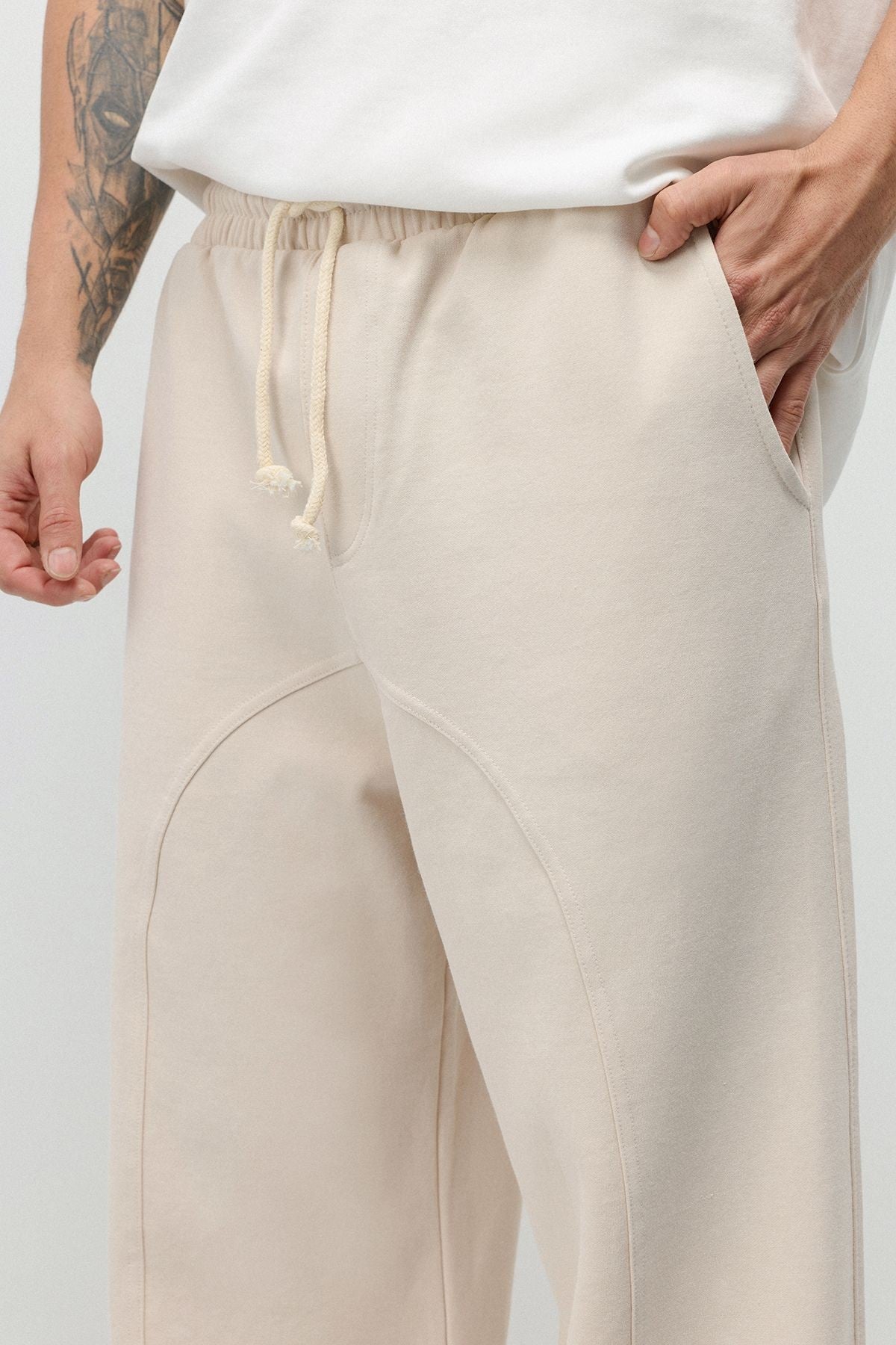 Dikiş Detaylı Yıkamalı Baggy Eşofman Alt