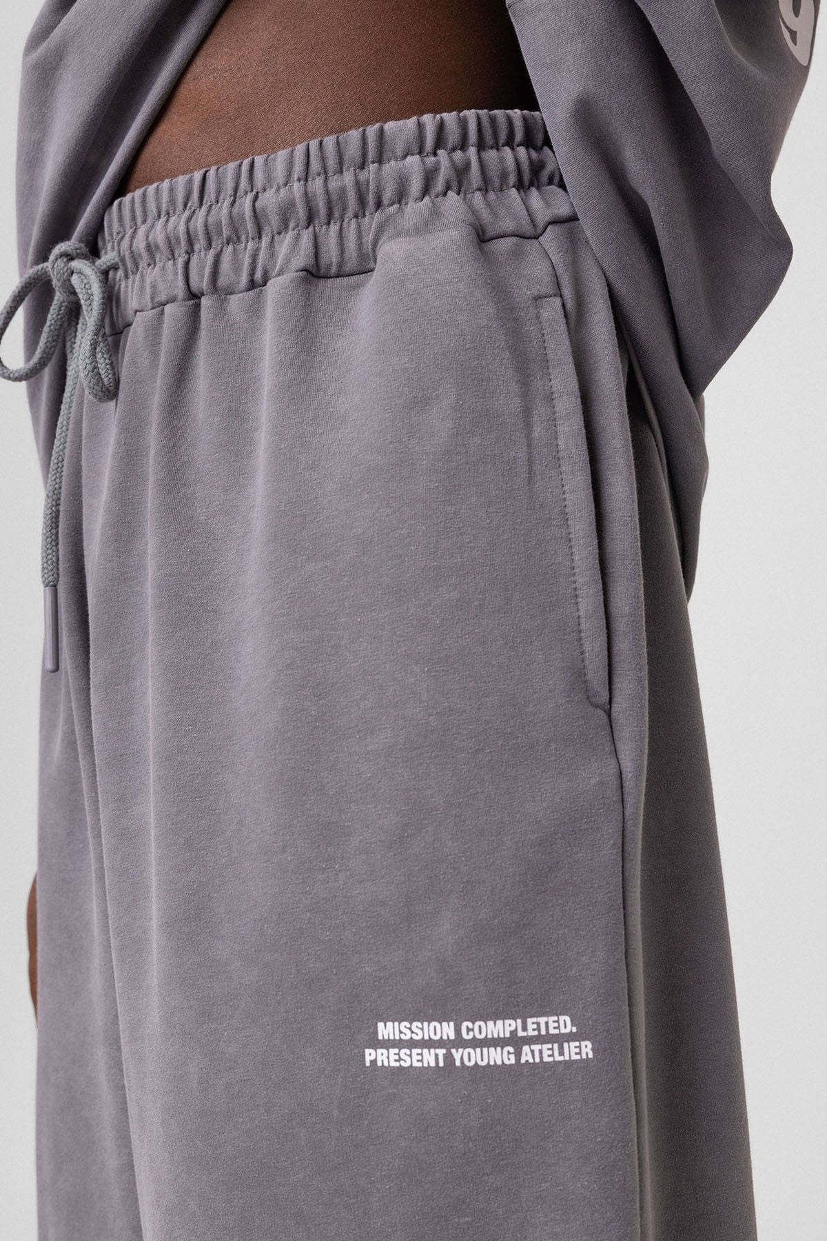 Yıkamalı Arka Baskılı Oversize Eşofman Takım
