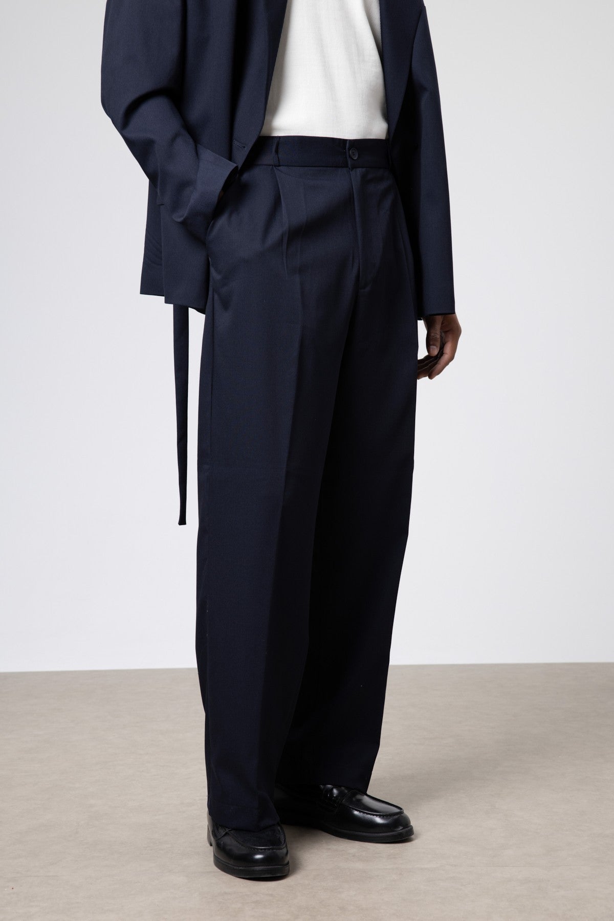 Oversize Kuşaklı Takım Elbise