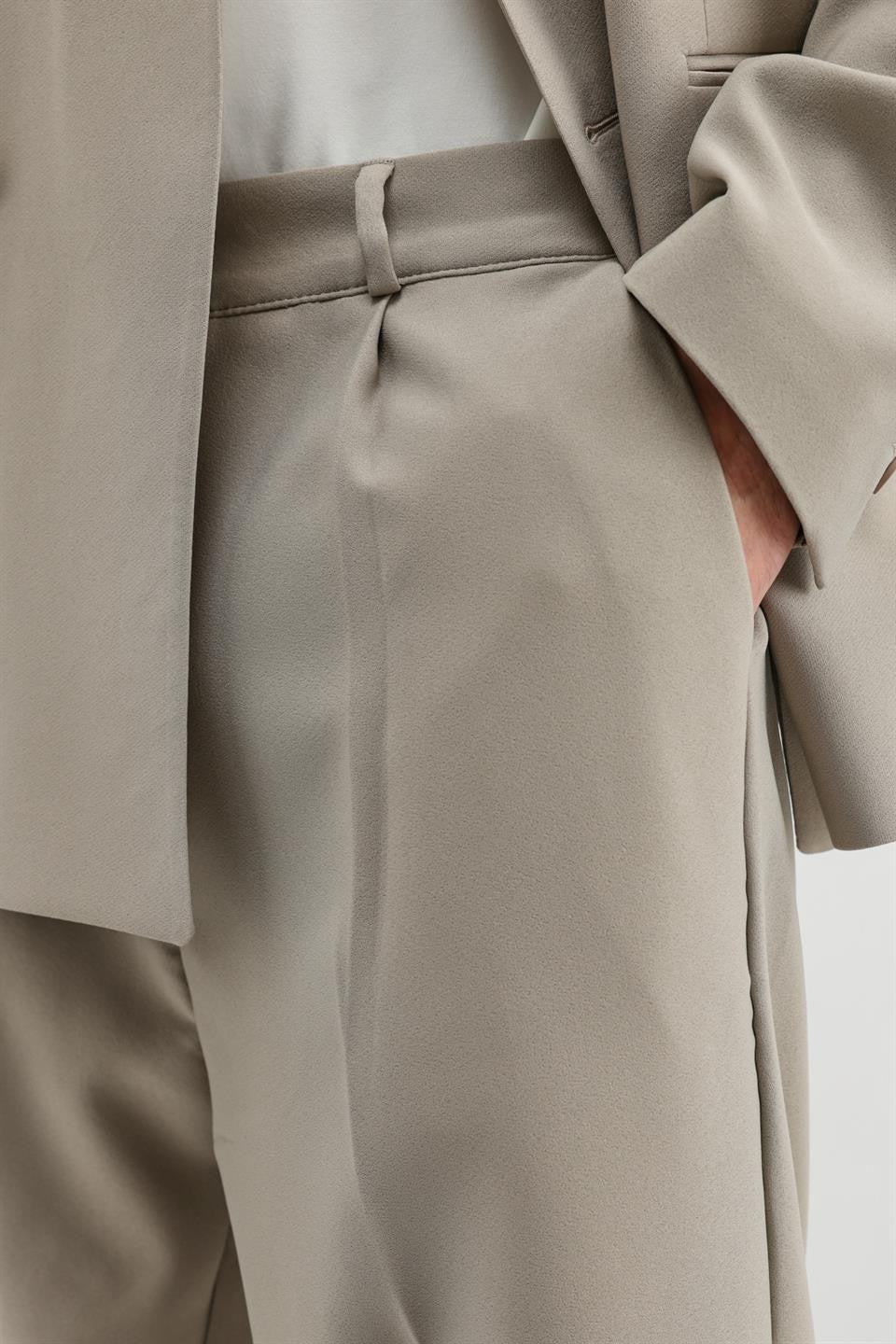 Oversize Kruvaze Takım Elbise