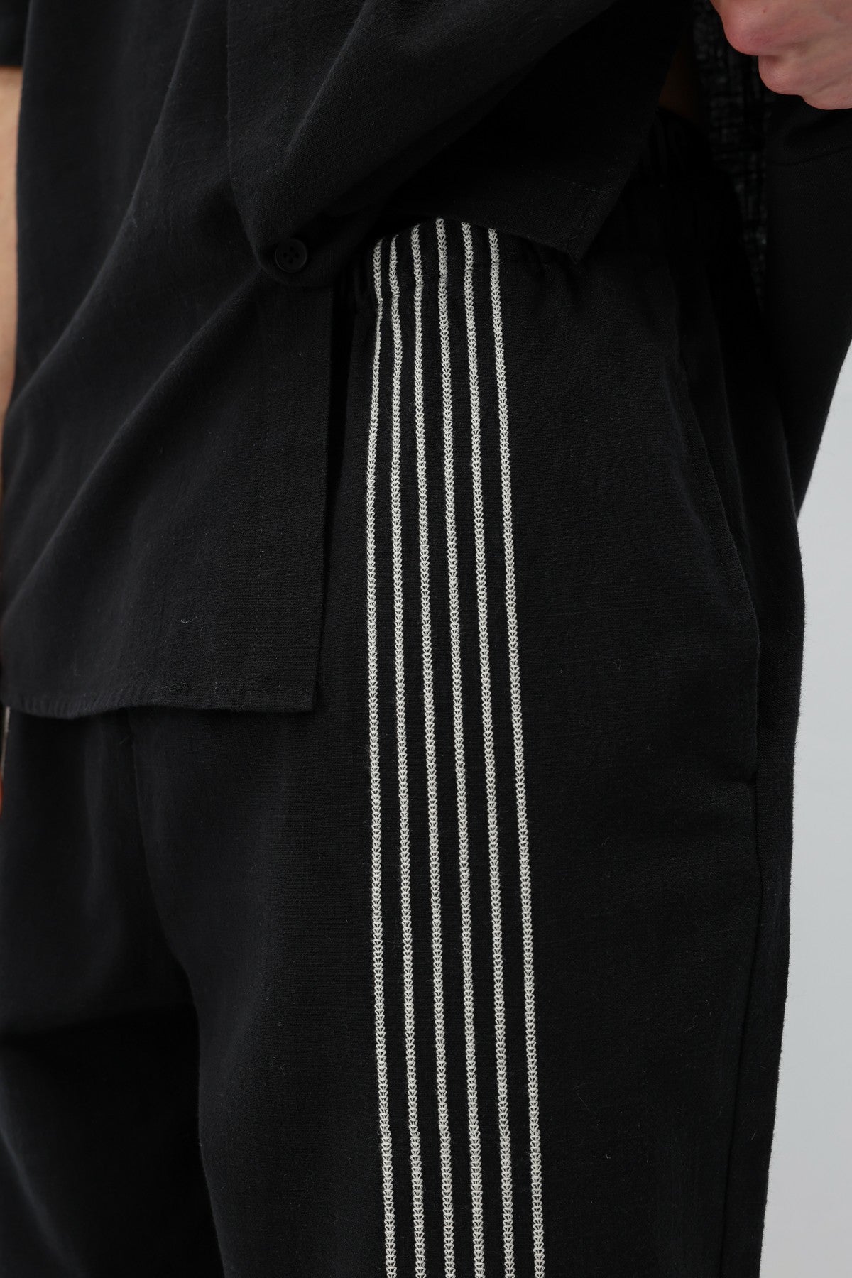 Oversize Çizgi Detaylı Keten Alt Üst Takım